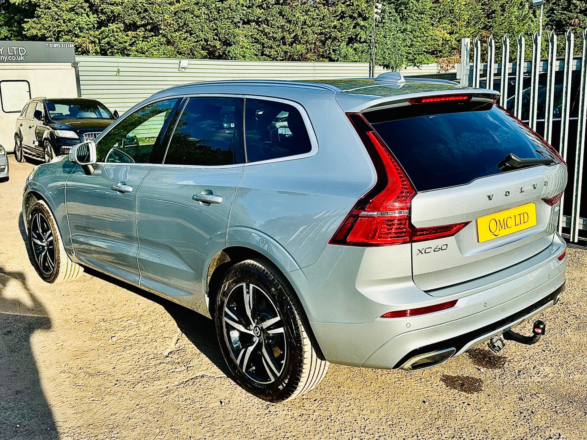 Volvo XC60 view 7