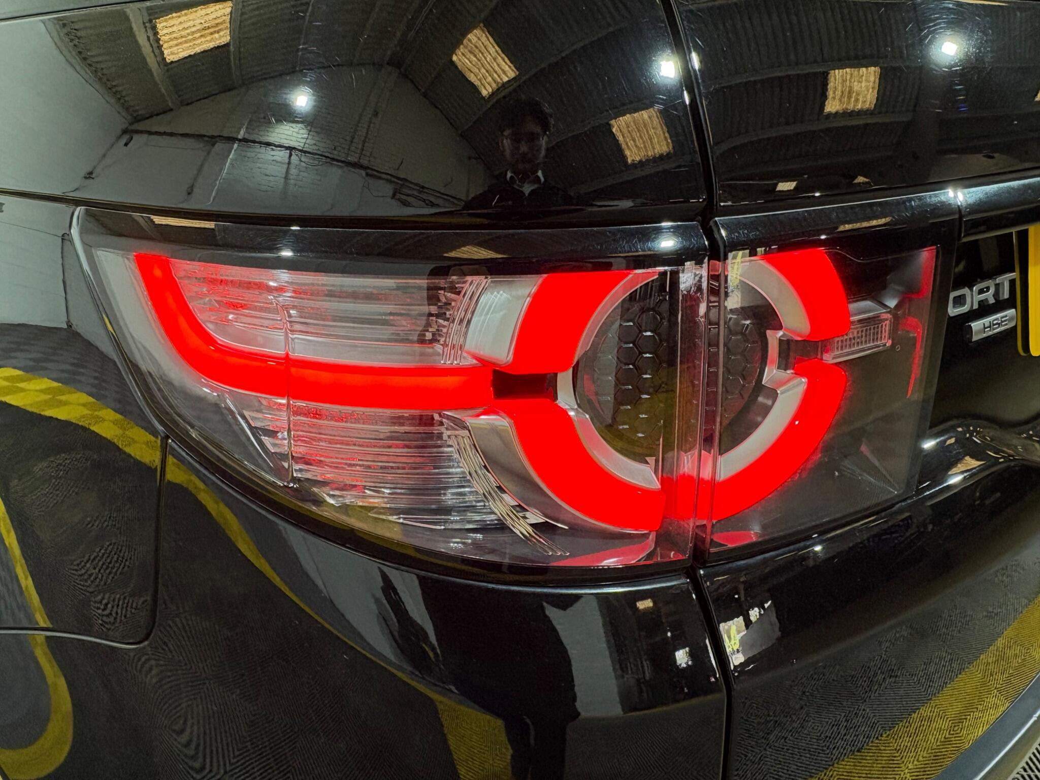 Land Rover Discovery Sport view 55