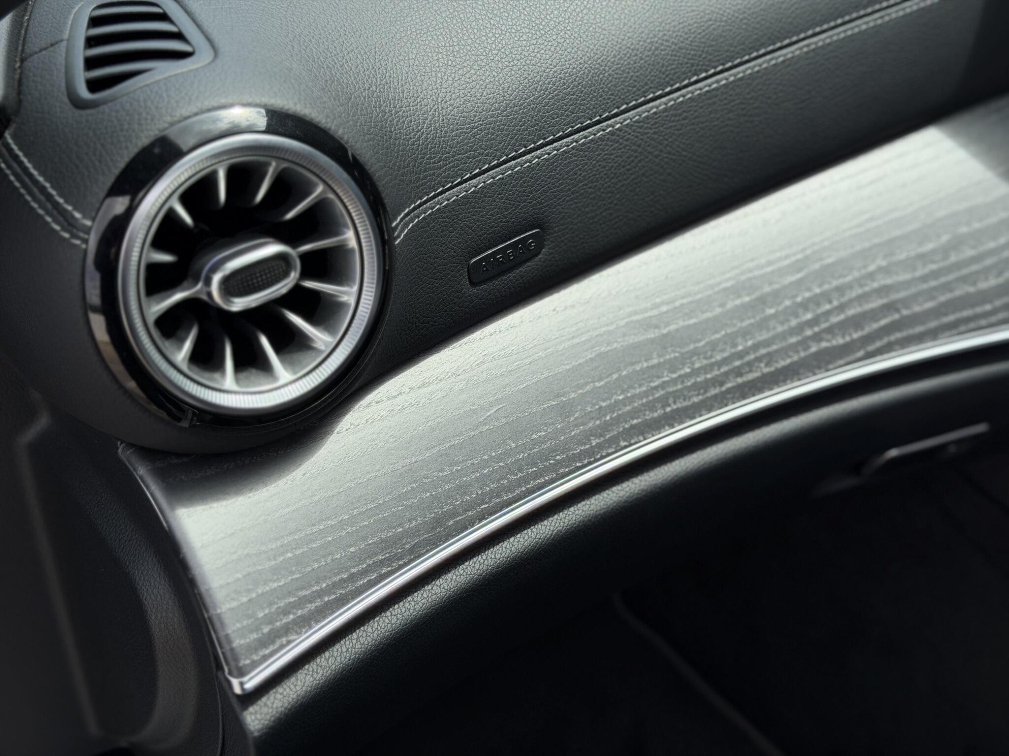 Mercedes-Benz E-Class view 46