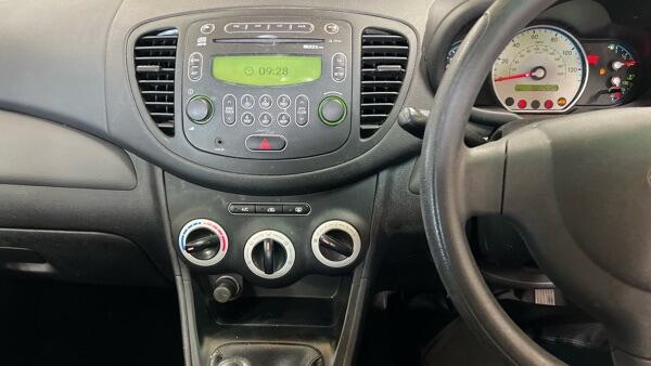 Hyundai I10 view 13