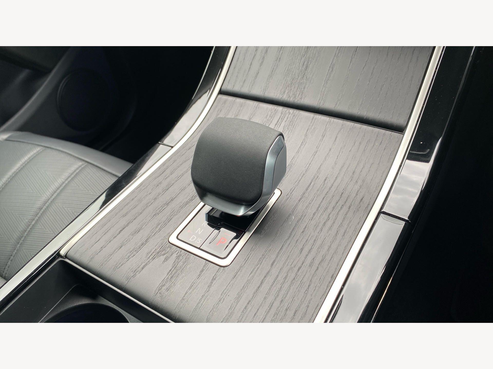 Land Rover Range Rover Evoque view 16