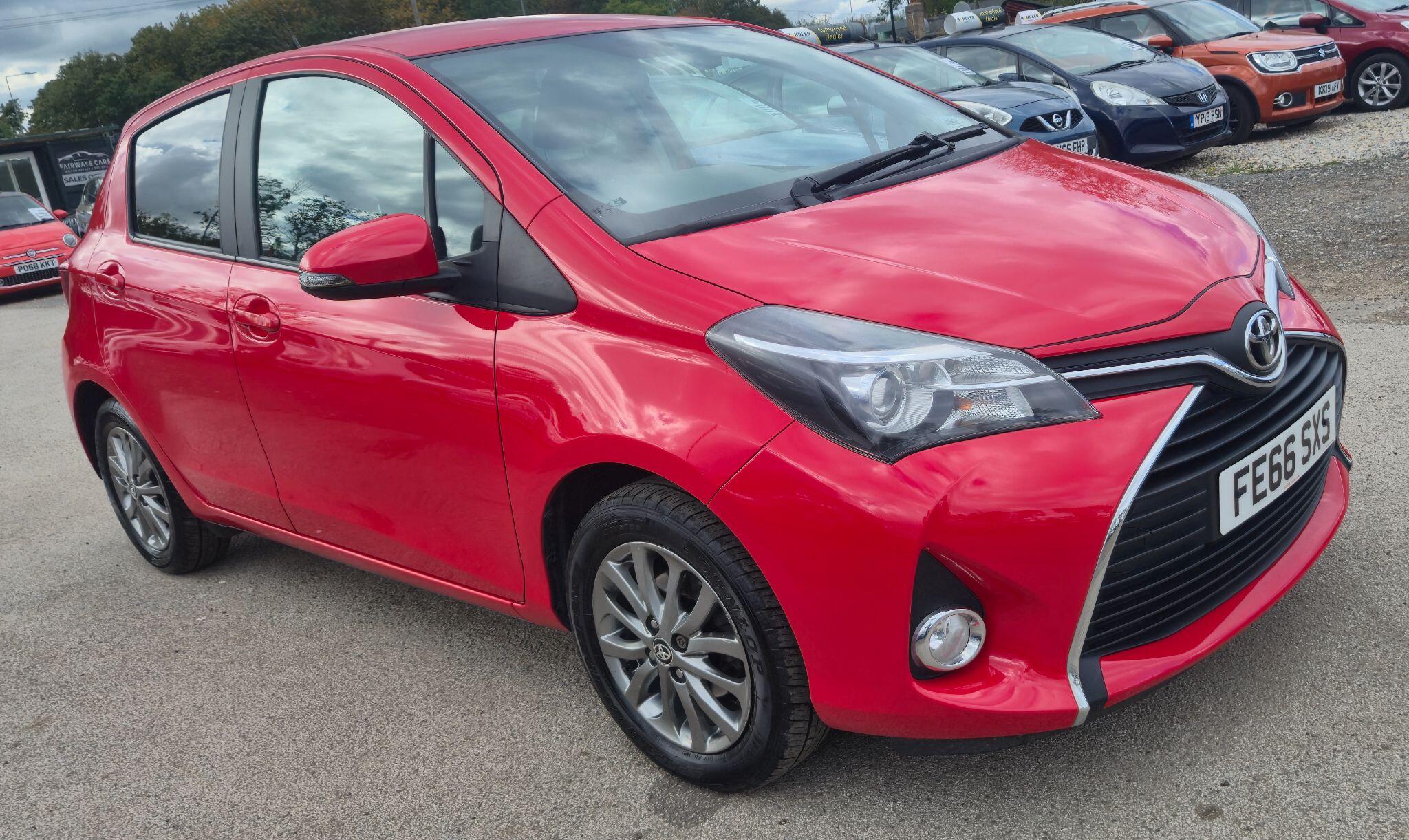 Toyota Yaris view 18