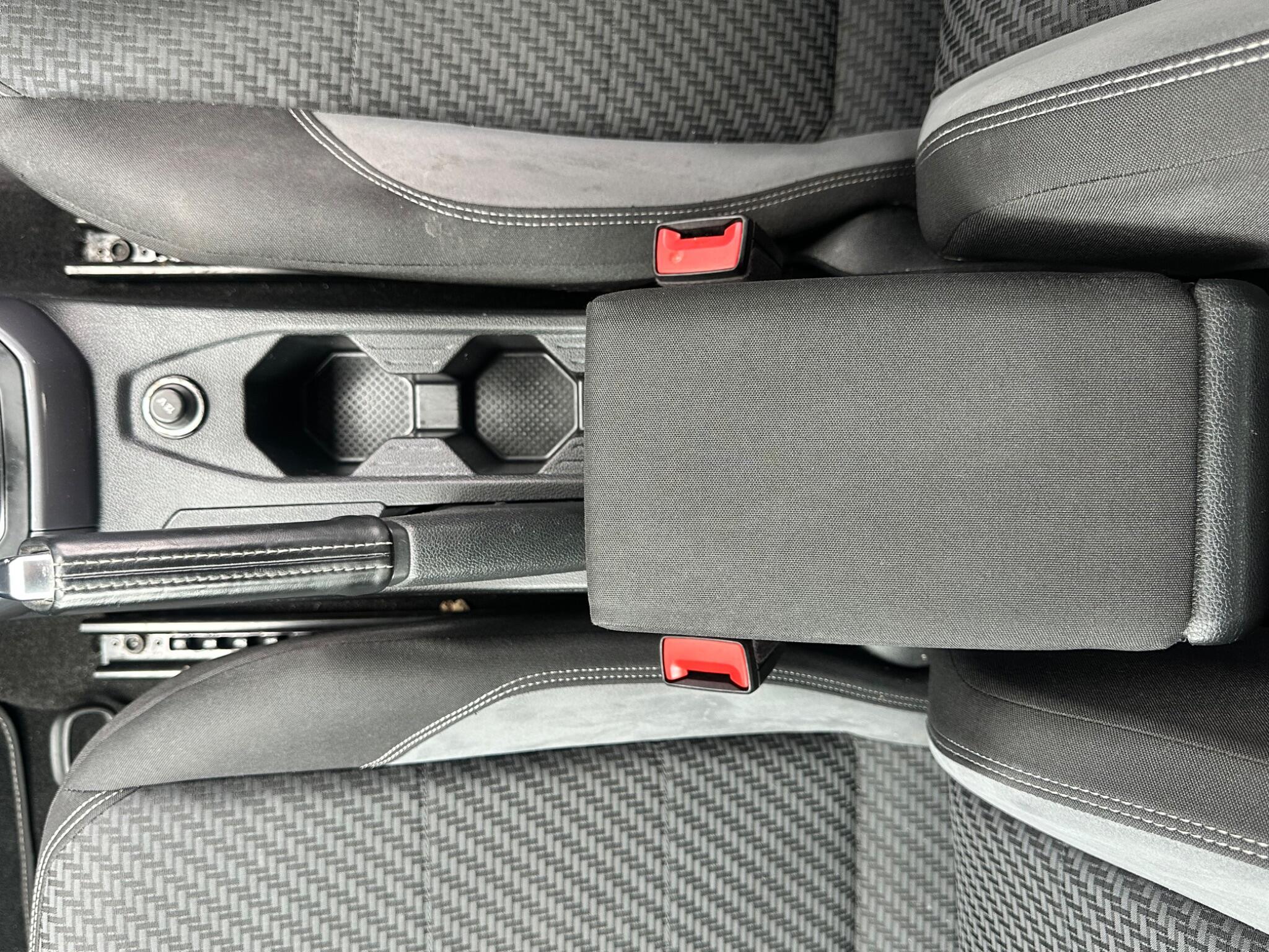 Volkswagen Polo view 25