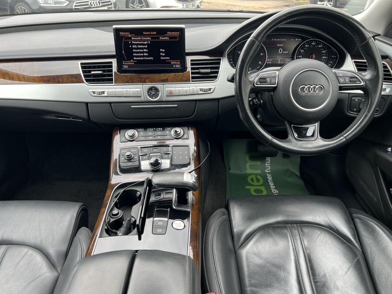 Audi A8 view 33