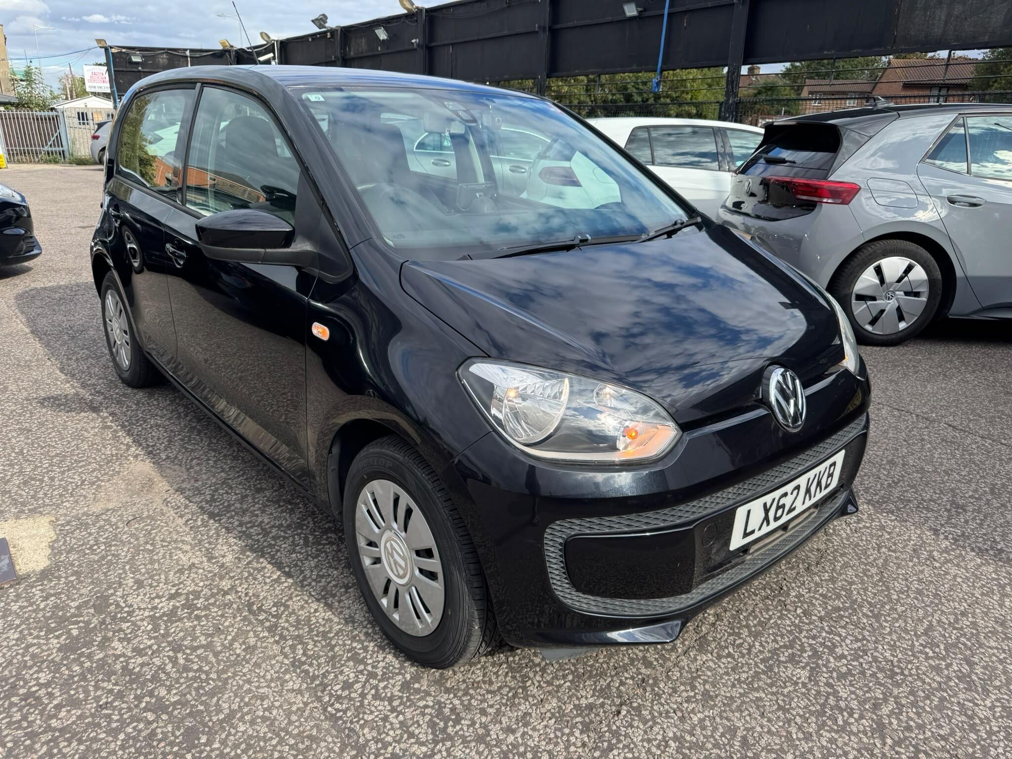 Volkswagen Up! view 5