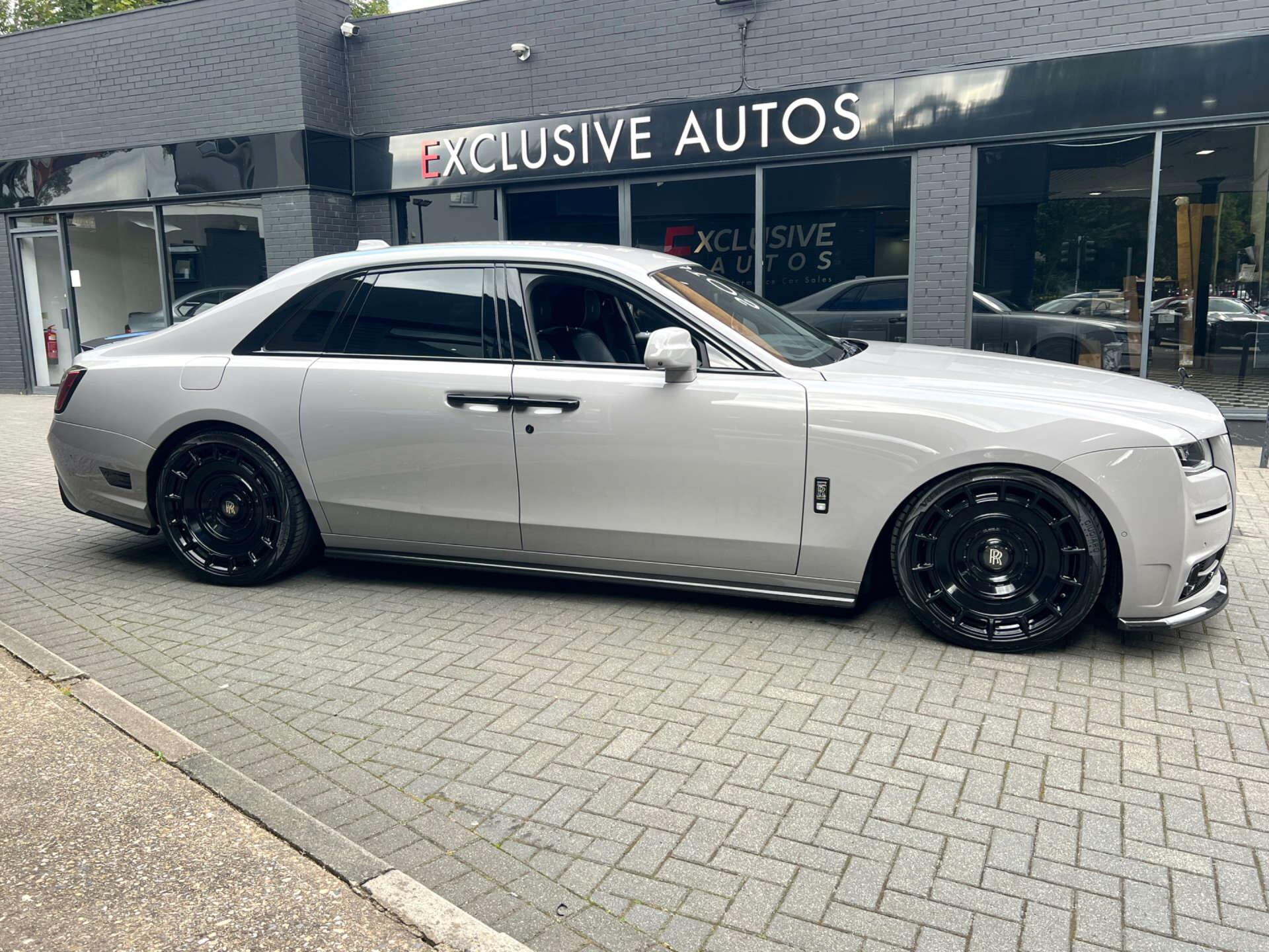 Rolls-Royce Ghost view 39