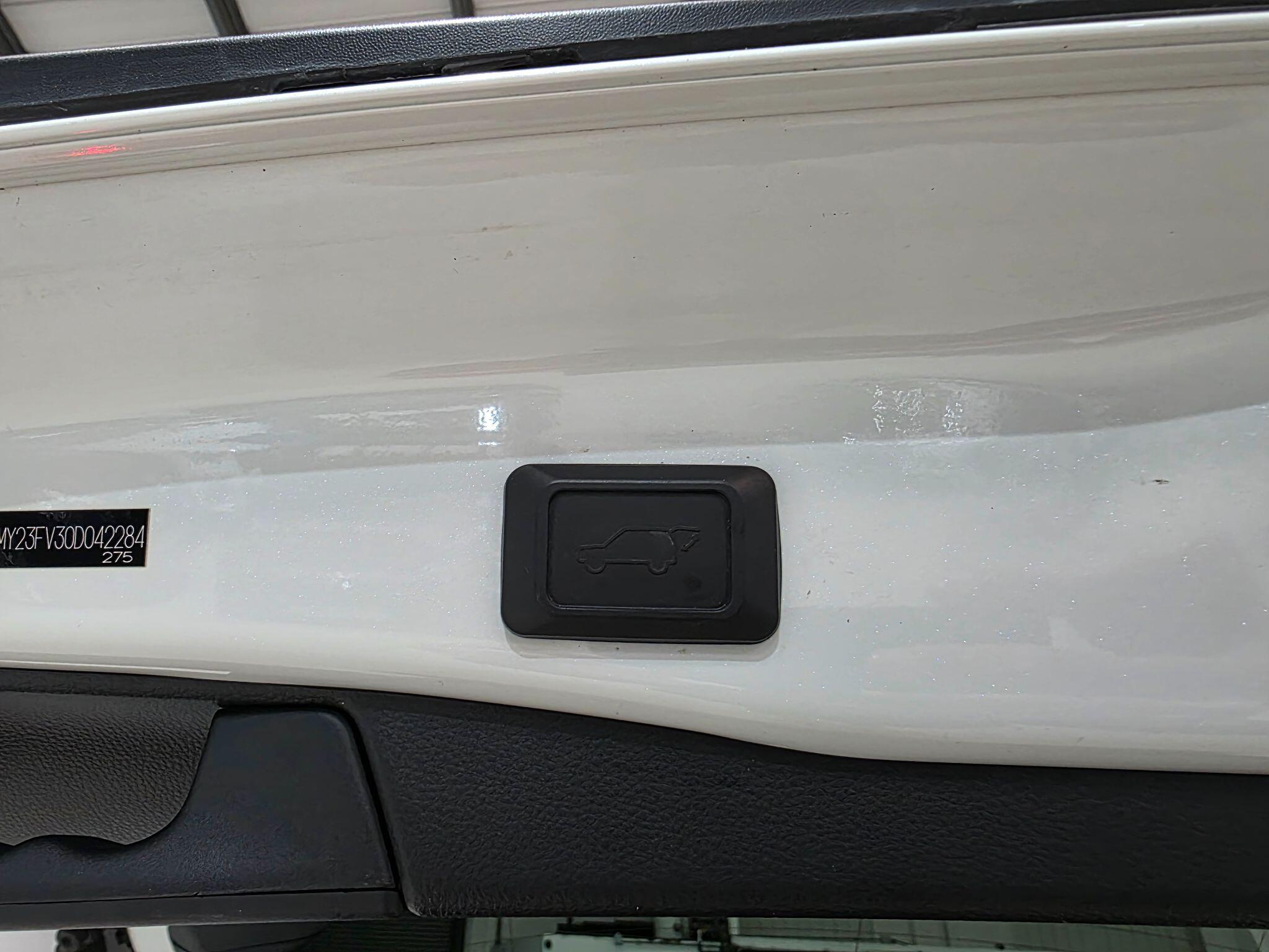 Toyota Rav4 view 13