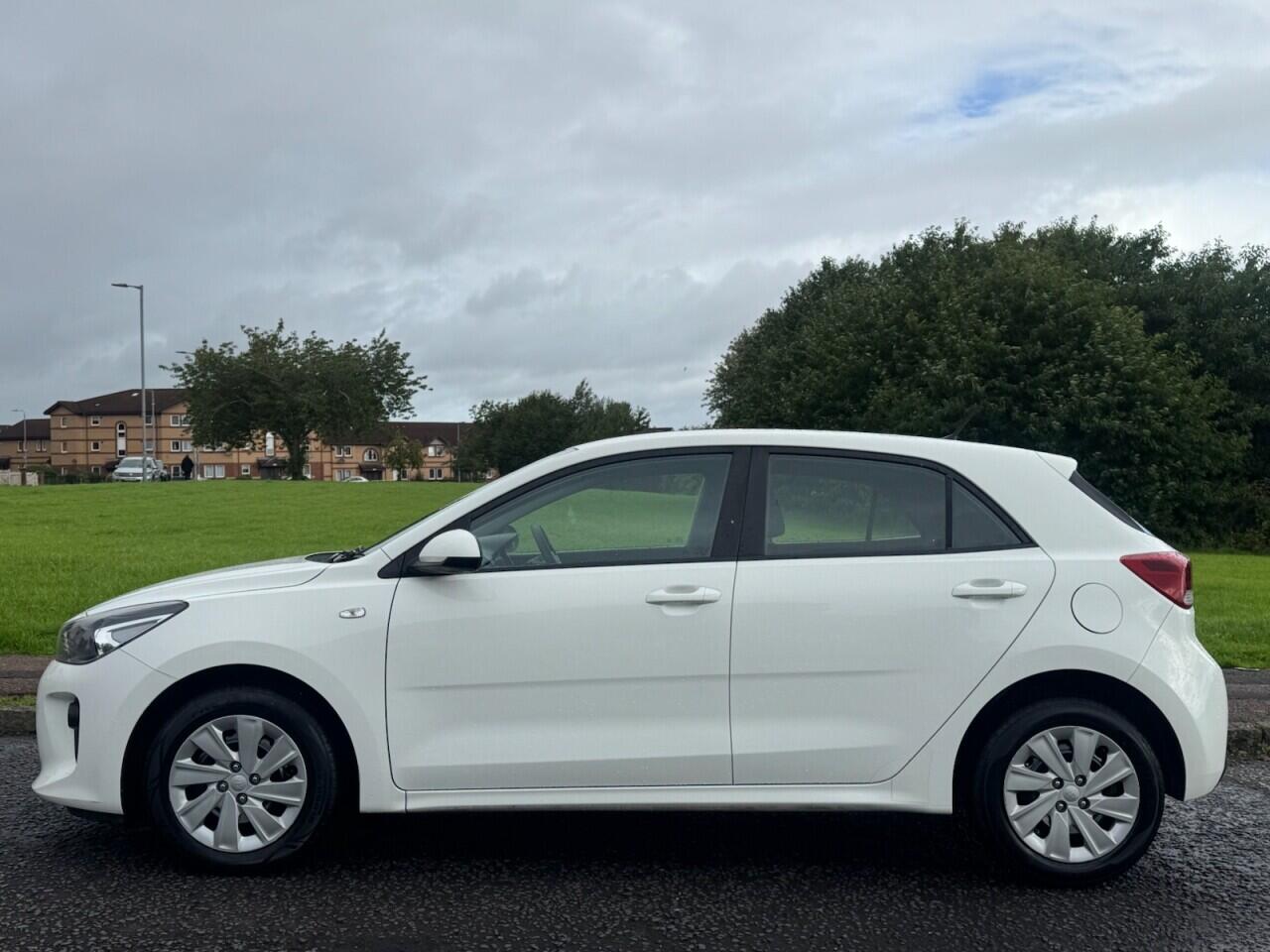 Kia Rio view 2