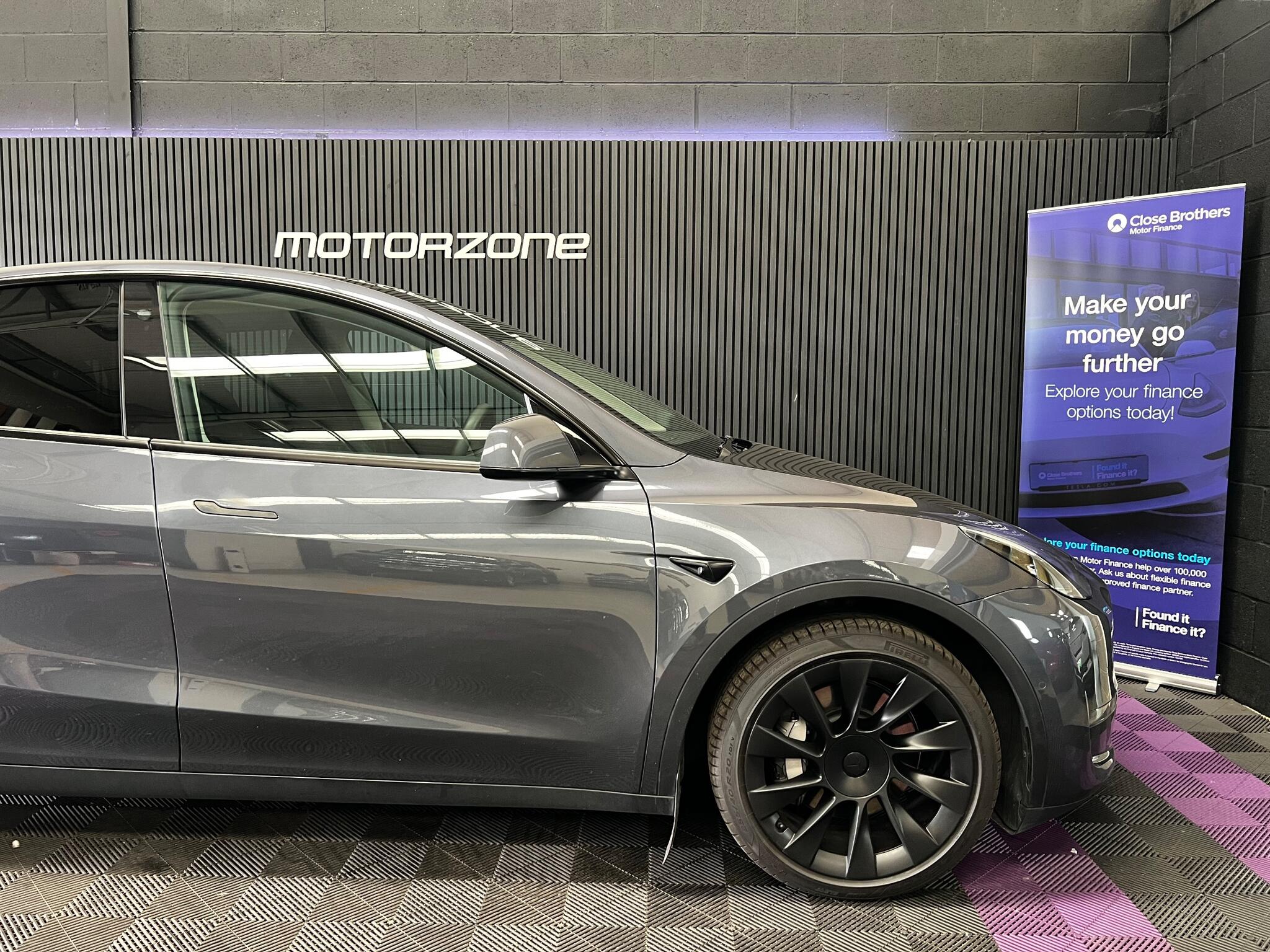 Tesla Model Y view 8