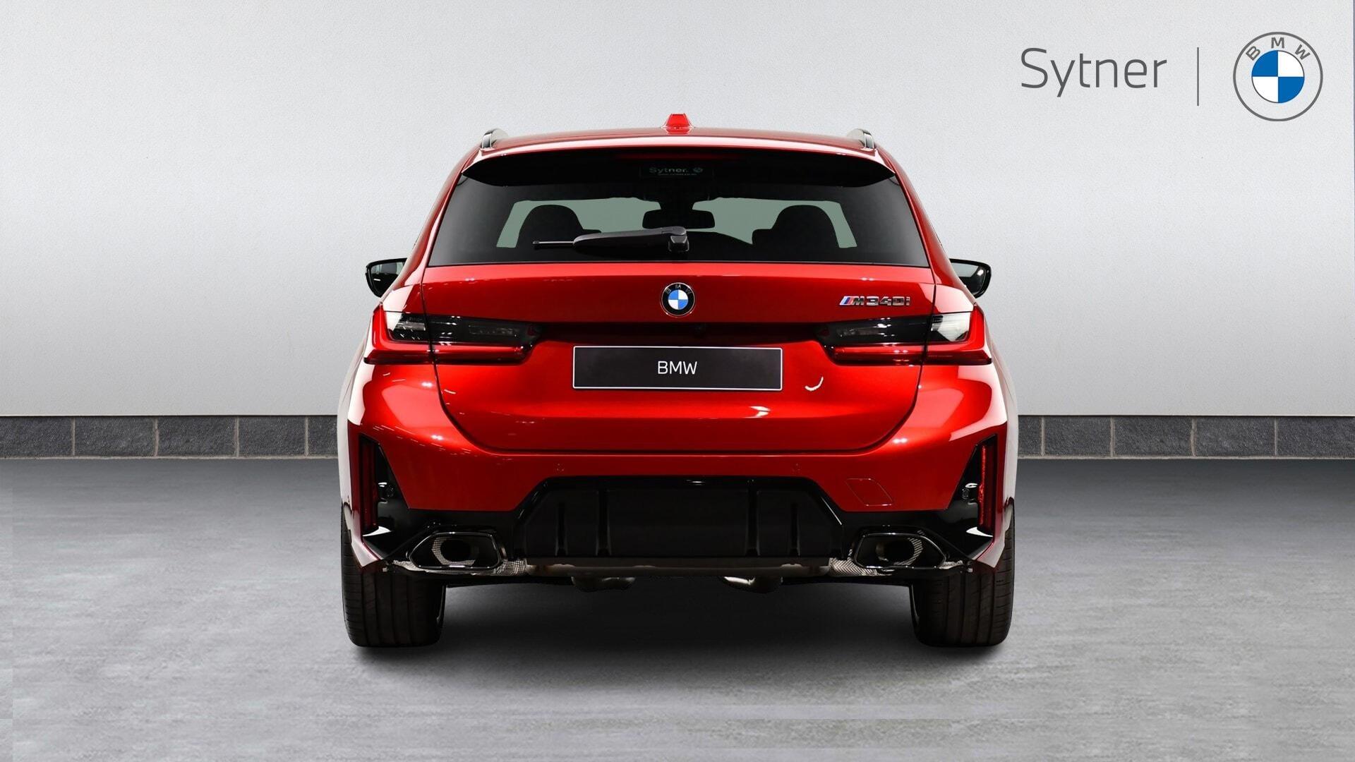BMW 3 Series view 15