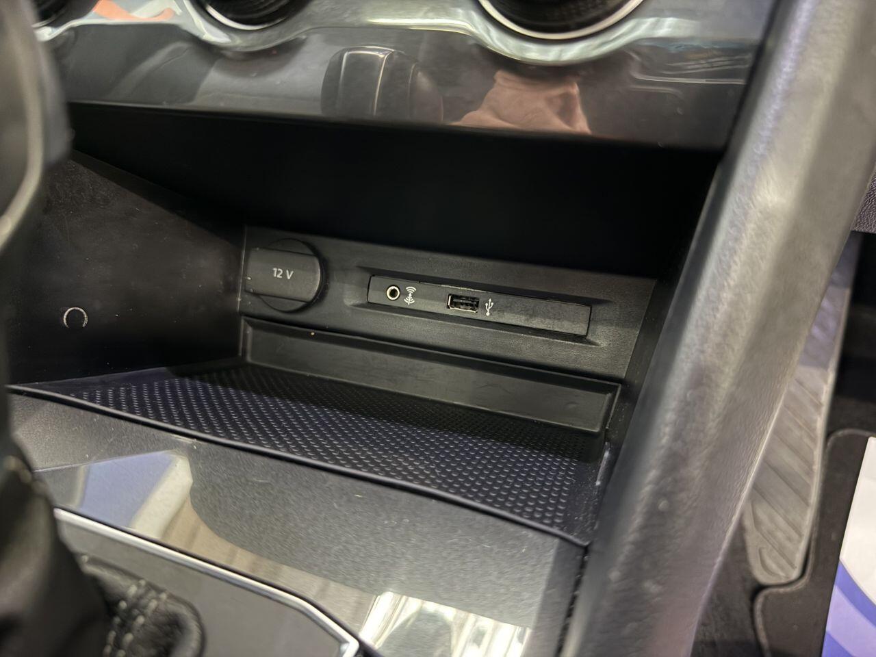 Volkswagen Tiguan view 25