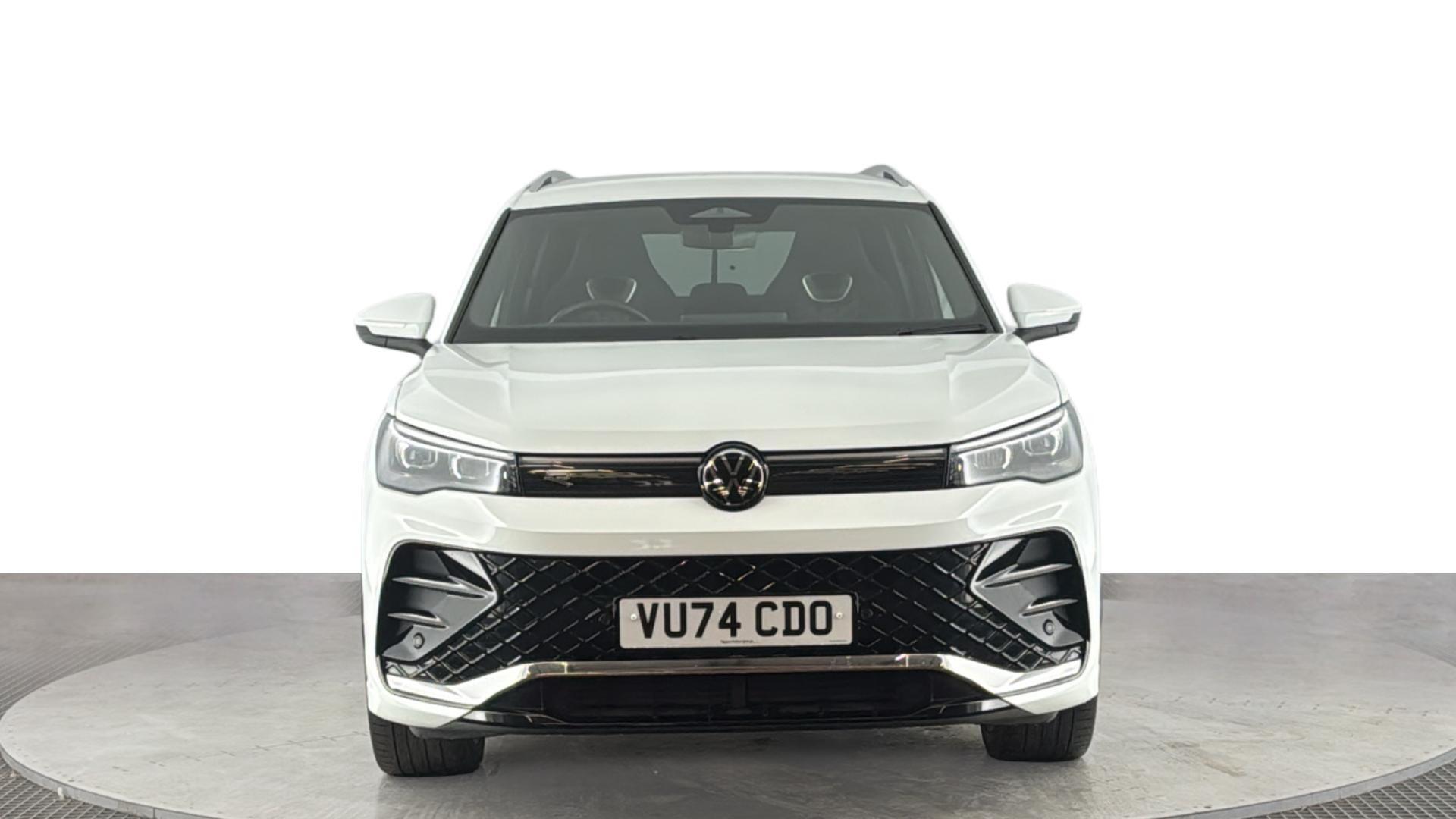 Volkswagen Tiguan view 8