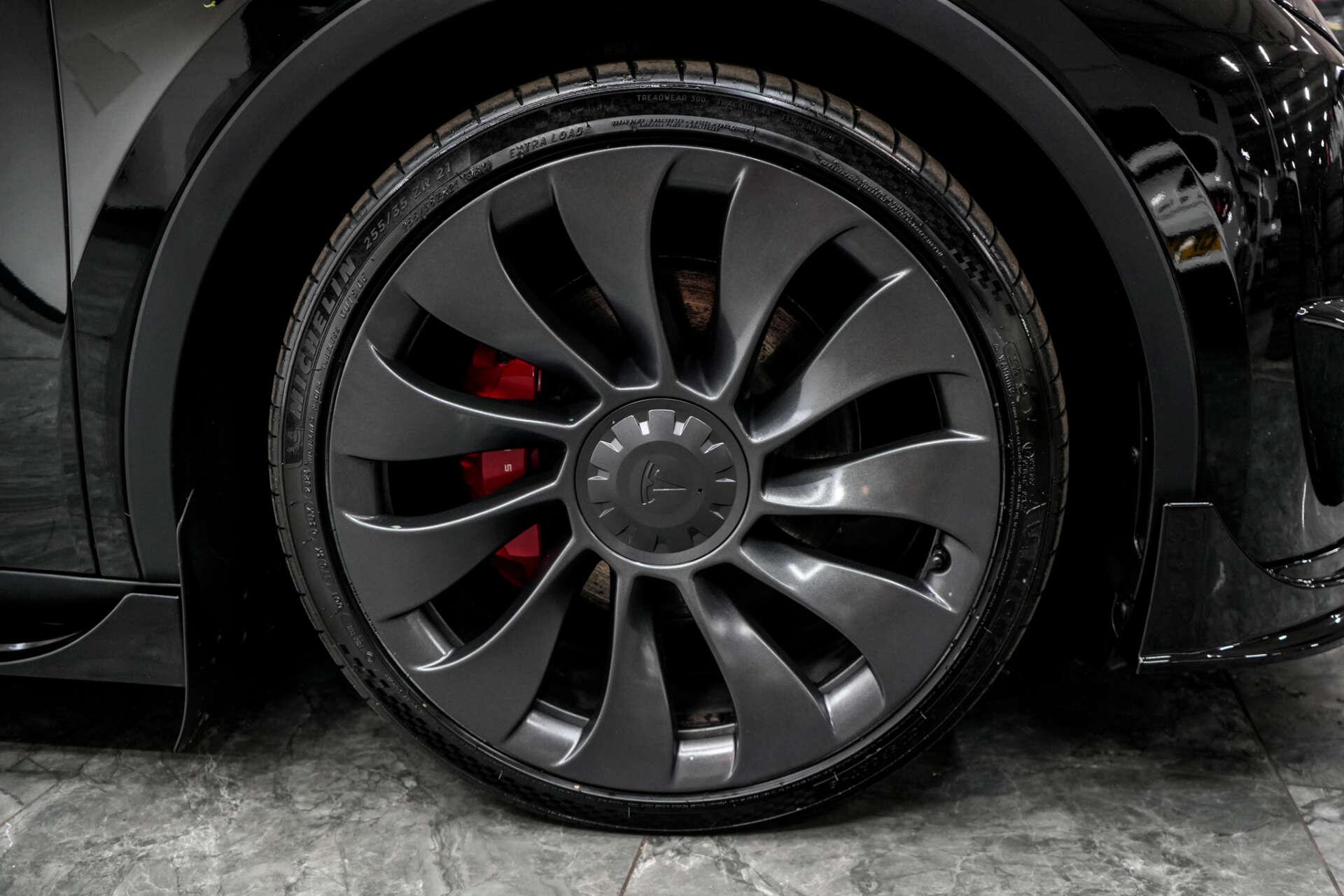 Tesla Model Y view 3