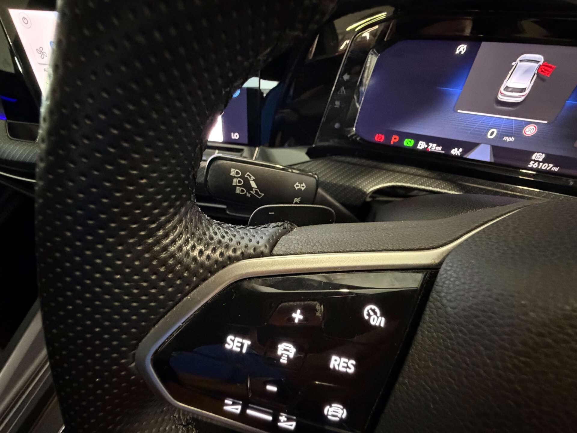 Volkswagen Golf view 31