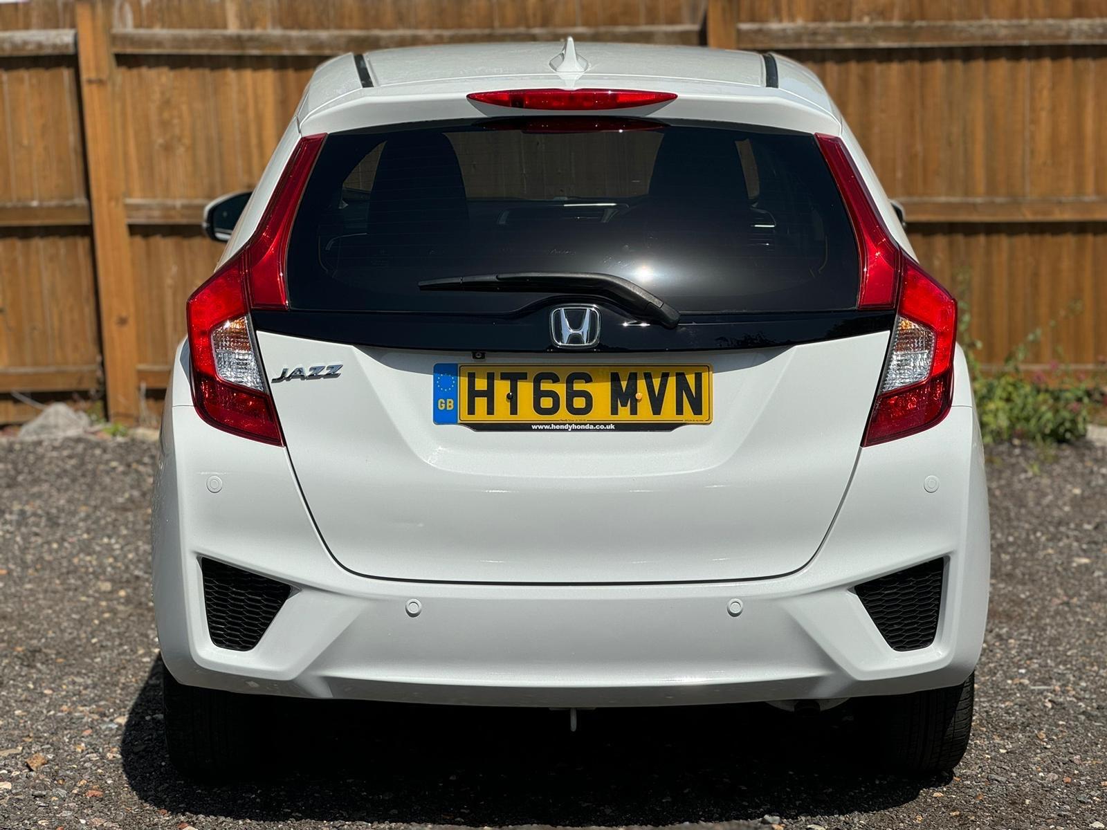 Honda Jazz view 9