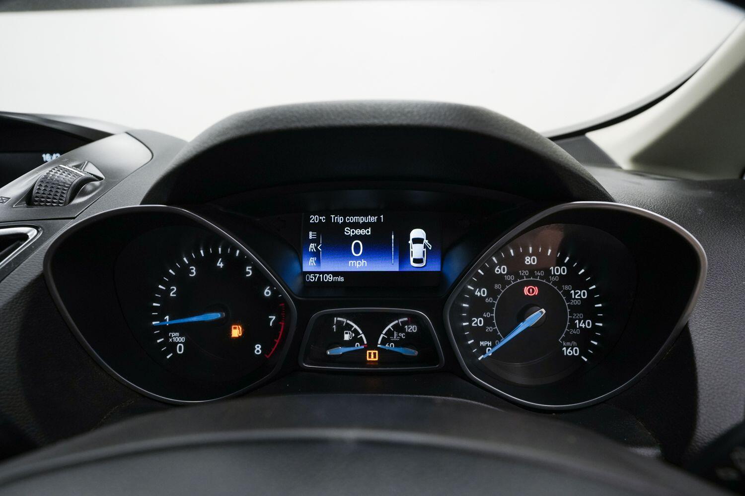 Ford C-Max view 25