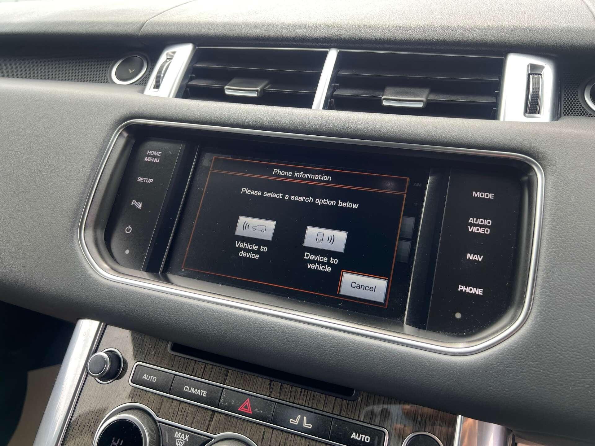 Land Rover Range Rover Sport view 27