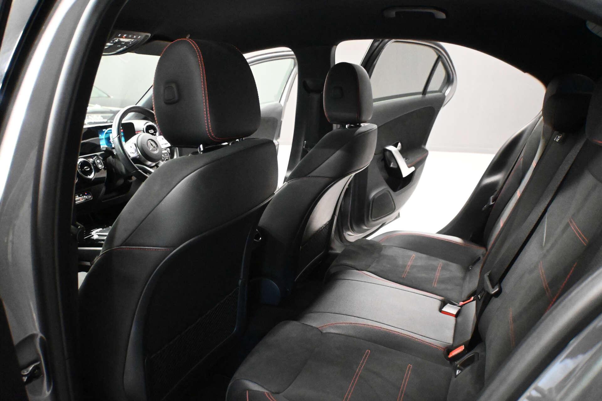 Mercedes-Benz A-Class view 42