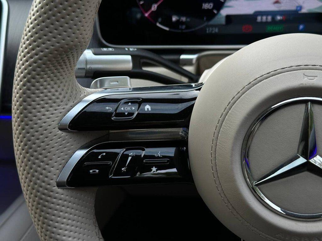 Mercedes-Benz S-Class view 41