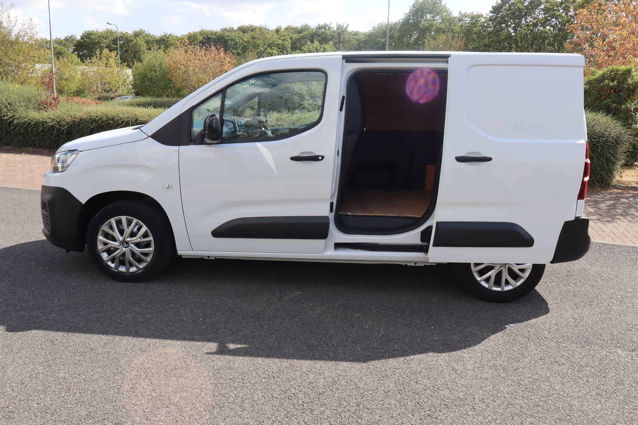 van-images