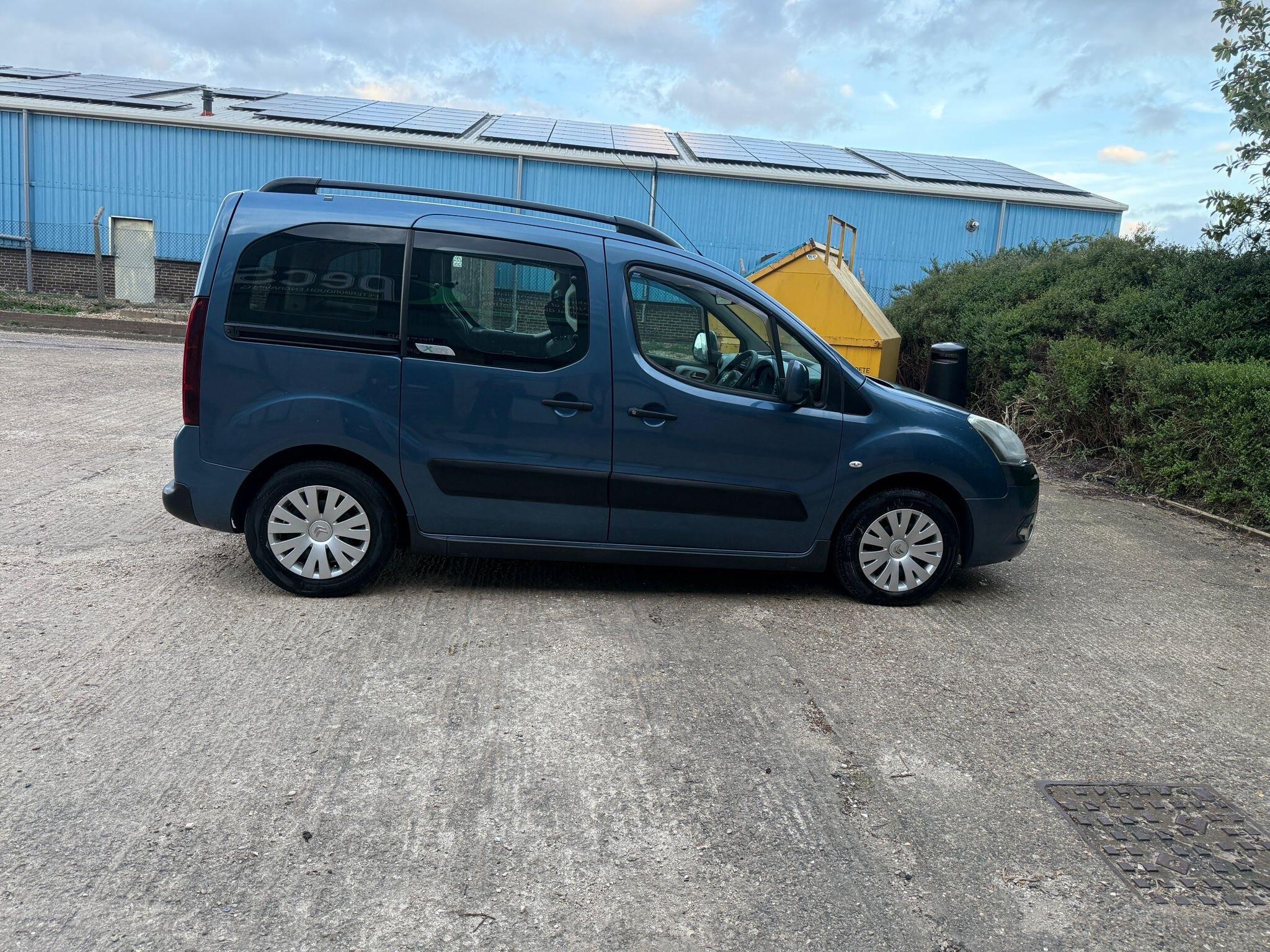 Citroen Berlingo view 15
