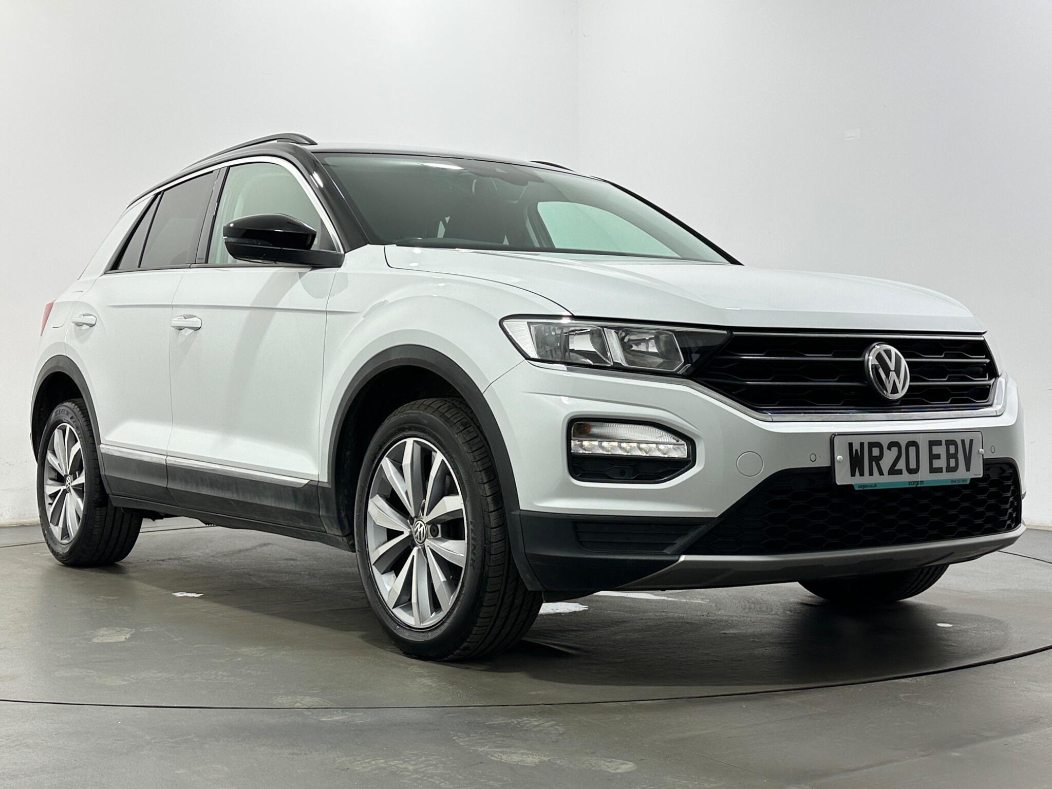 Volkswagen T-Roc view 51