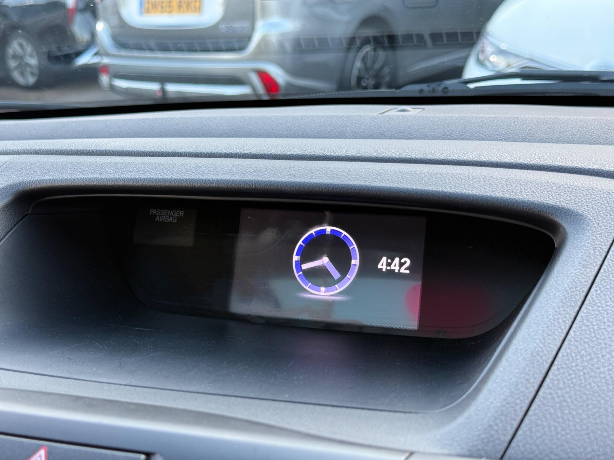 Honda CR-V - Image 67