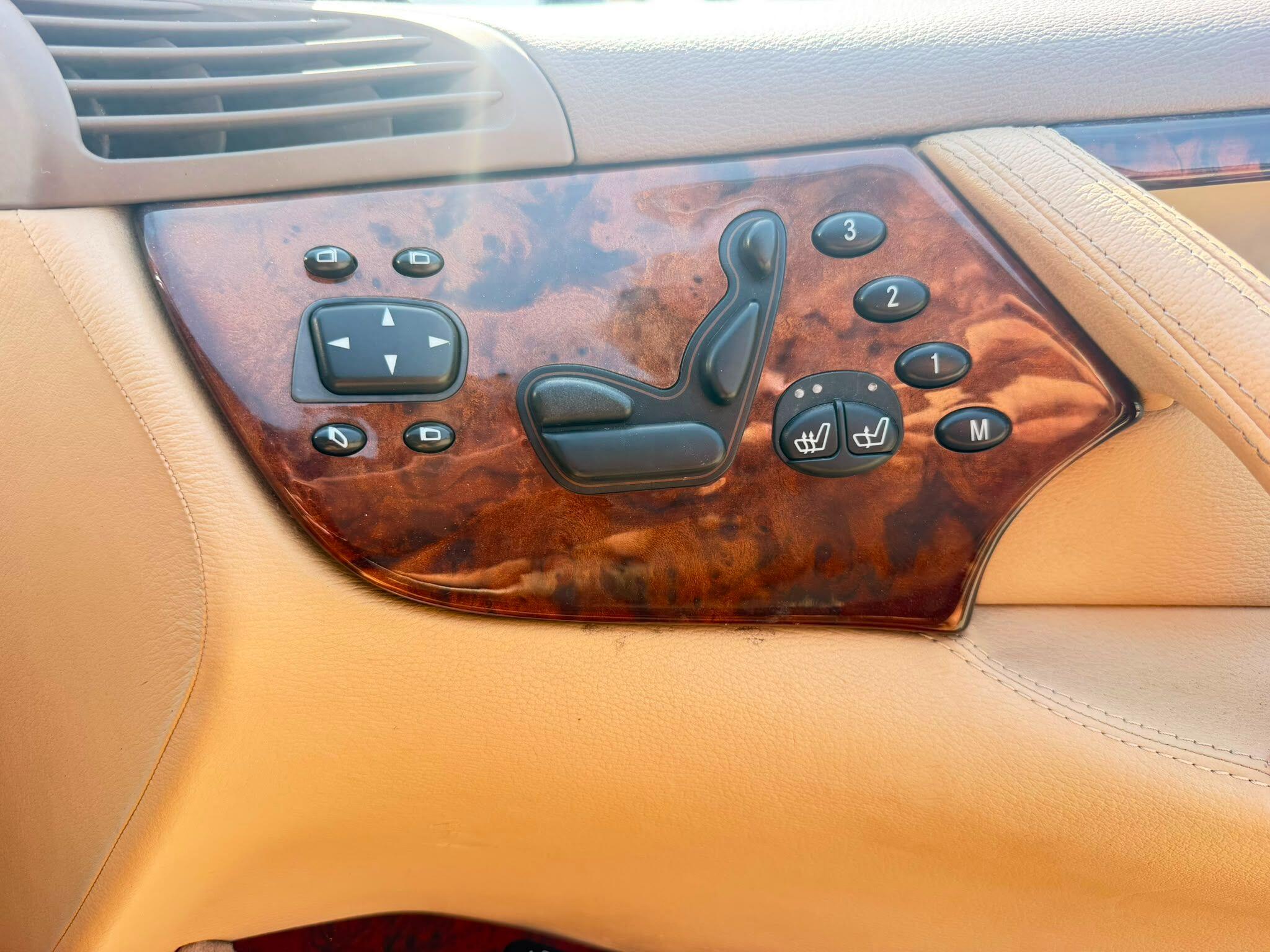 Mercedes-Benz CL view 20