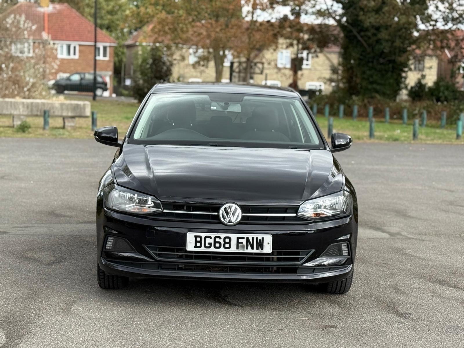 Volkswagen Polo view 9