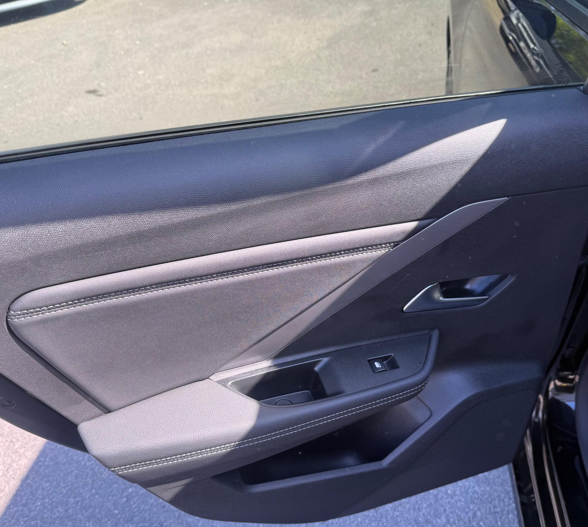 Vauxhall Astra view 20