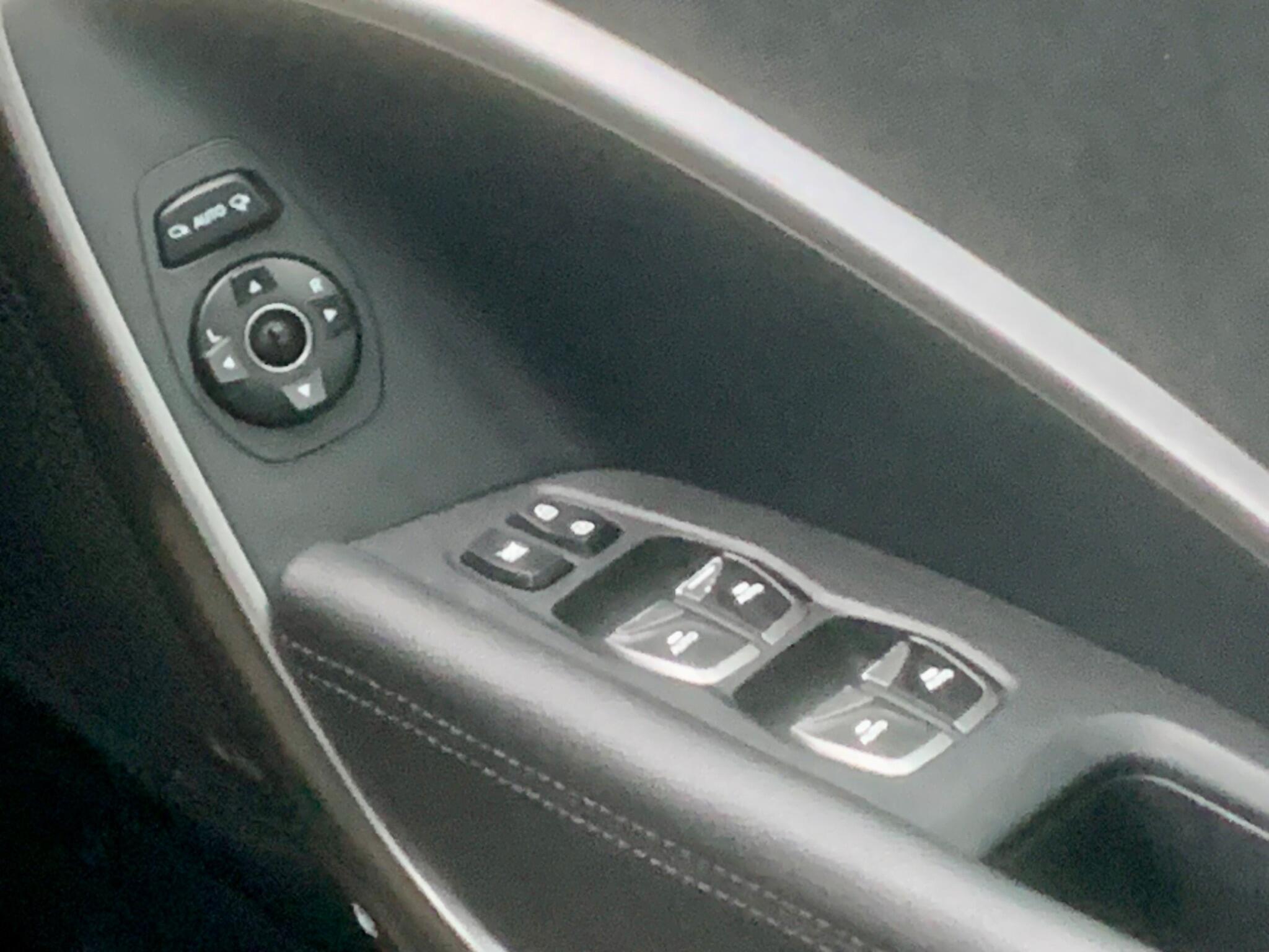 Hyundai Santa Fe view 58