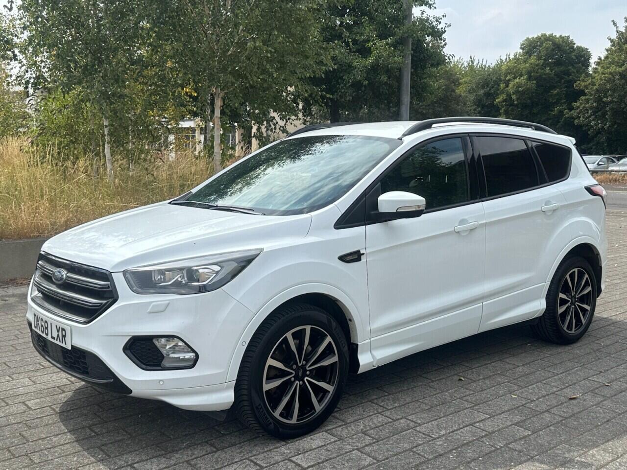 Ford Kuga view 10