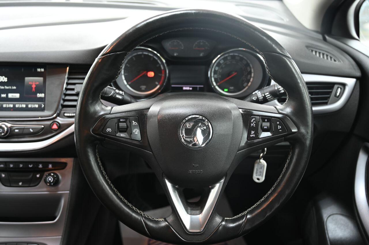 Vauxhall Astra view 20