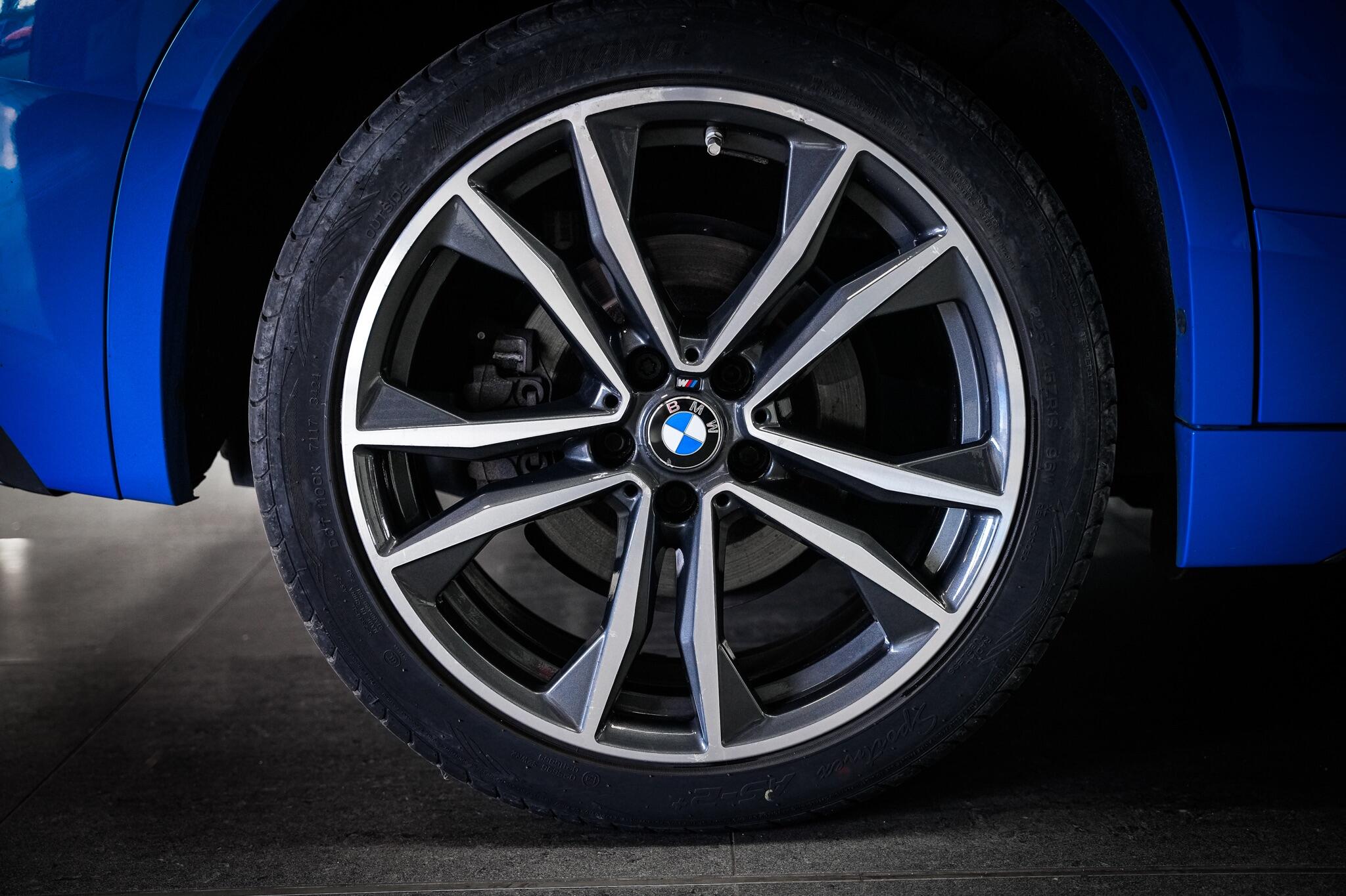 BMW X2 view 27