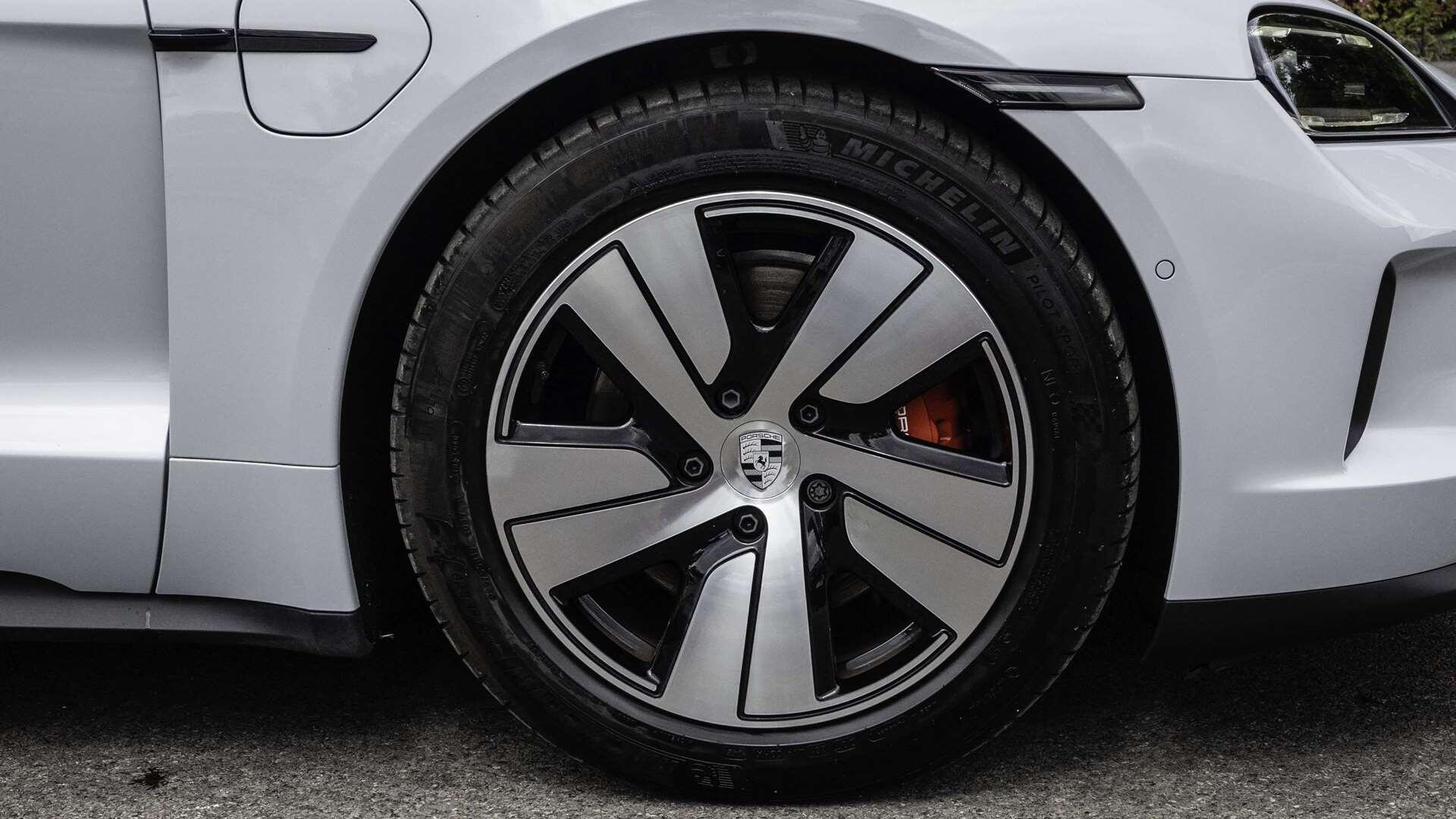 Porsche Taycan view 6