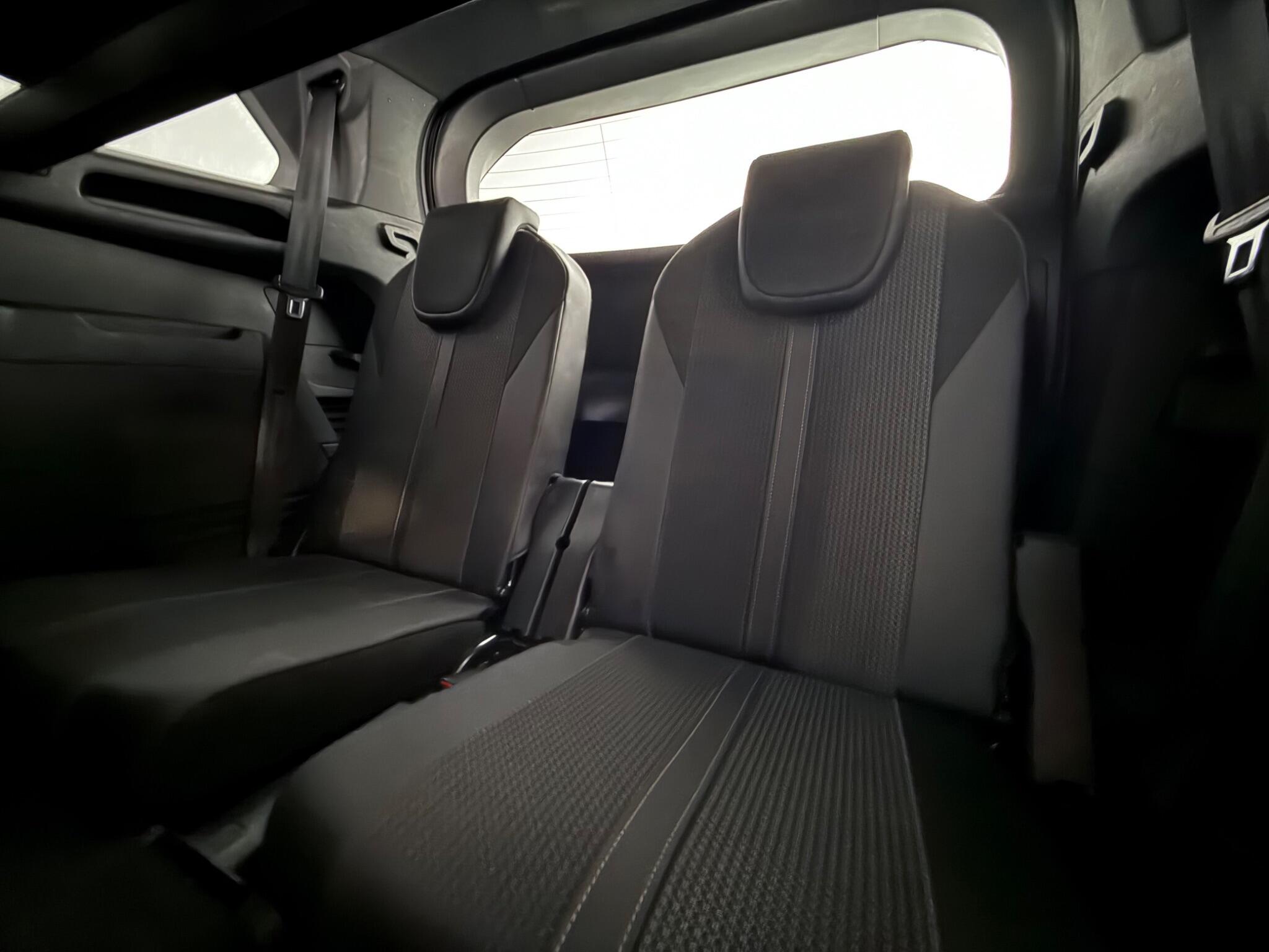 Peugeot 5008 view 33