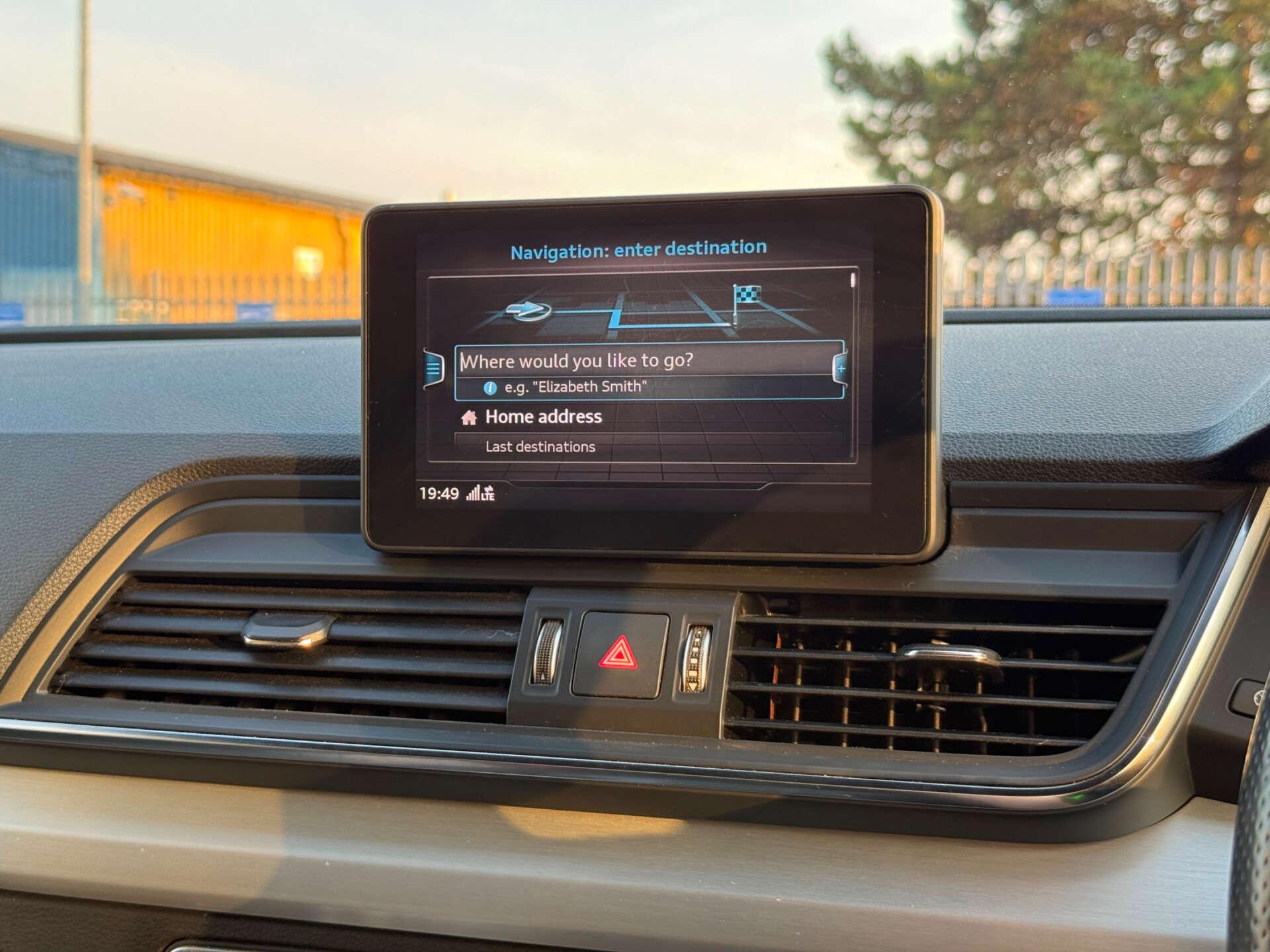 Audi Q5 view 78