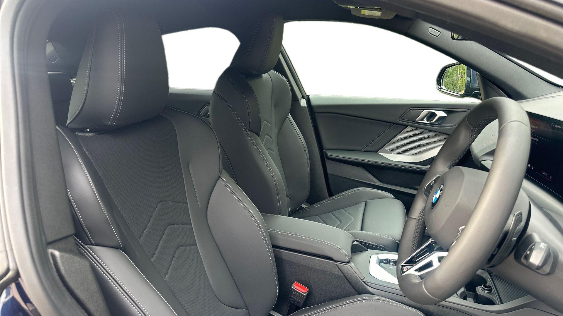 BMW 2 Series view 11