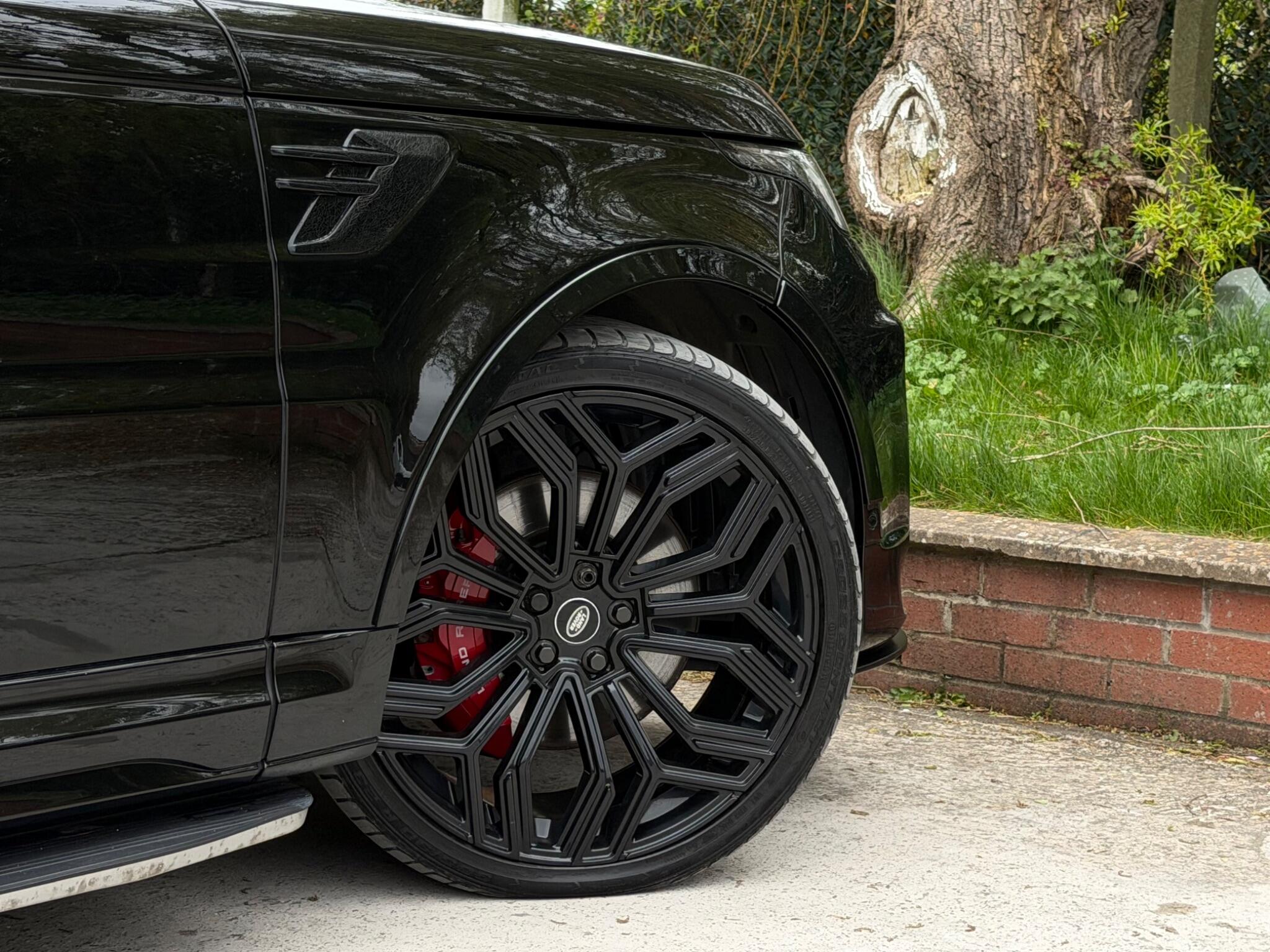 Land Rover Range Rover Sport view 41