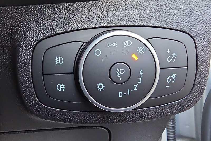 Ford Fiesta view 30
