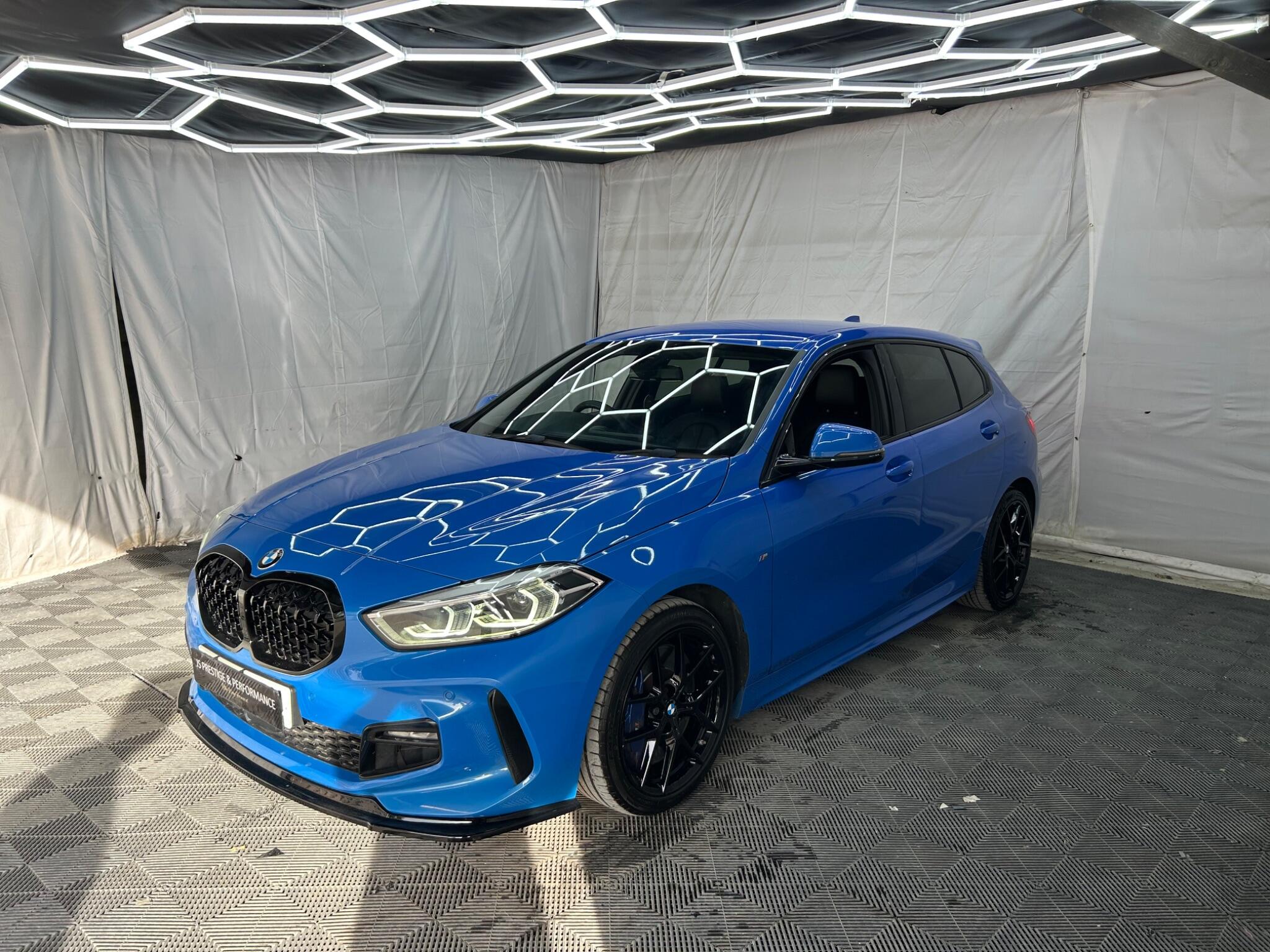 BMW 1 Series view 3