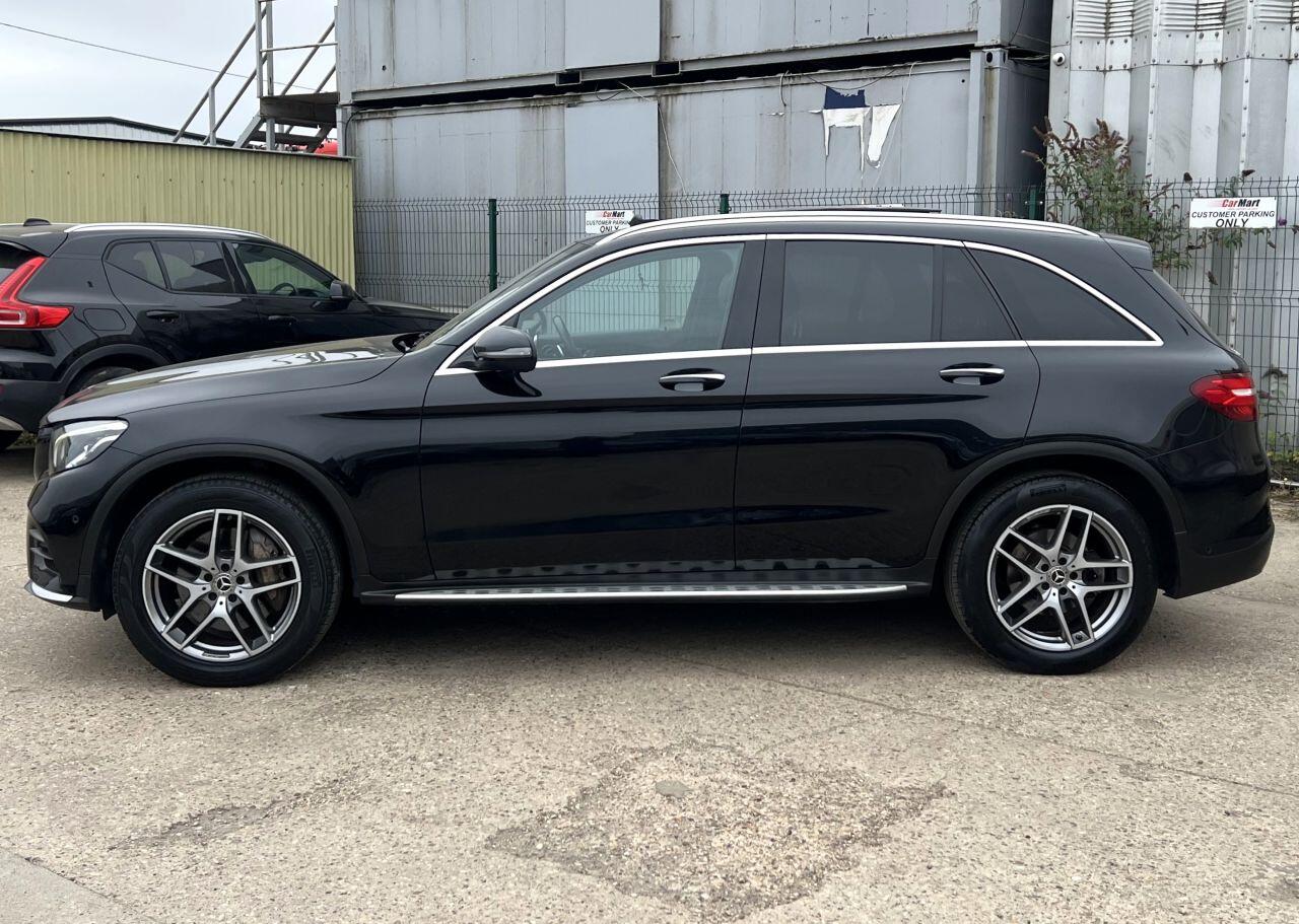 Mercedes-Benz GLC view 9