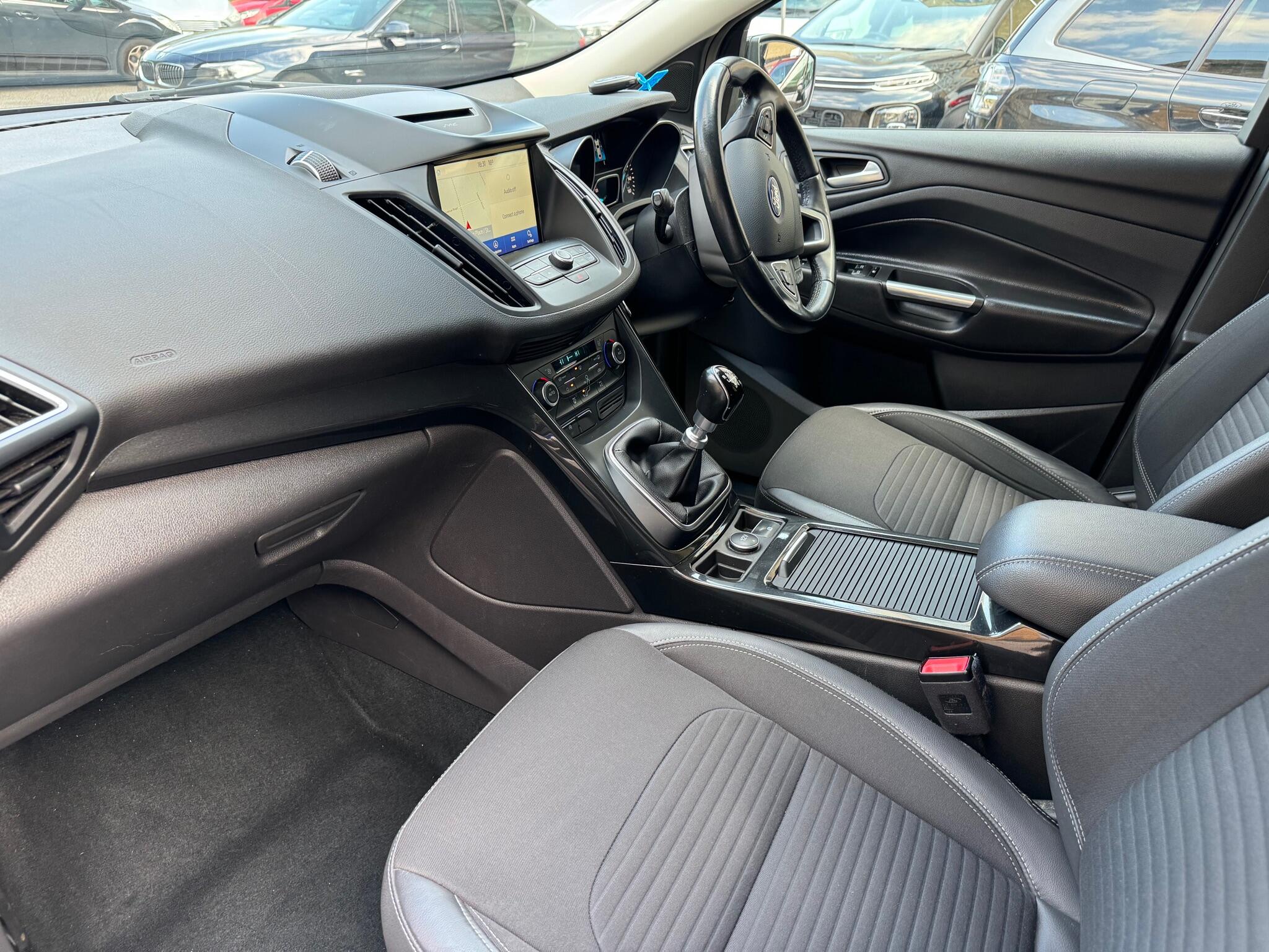 Ford Kuga view 19