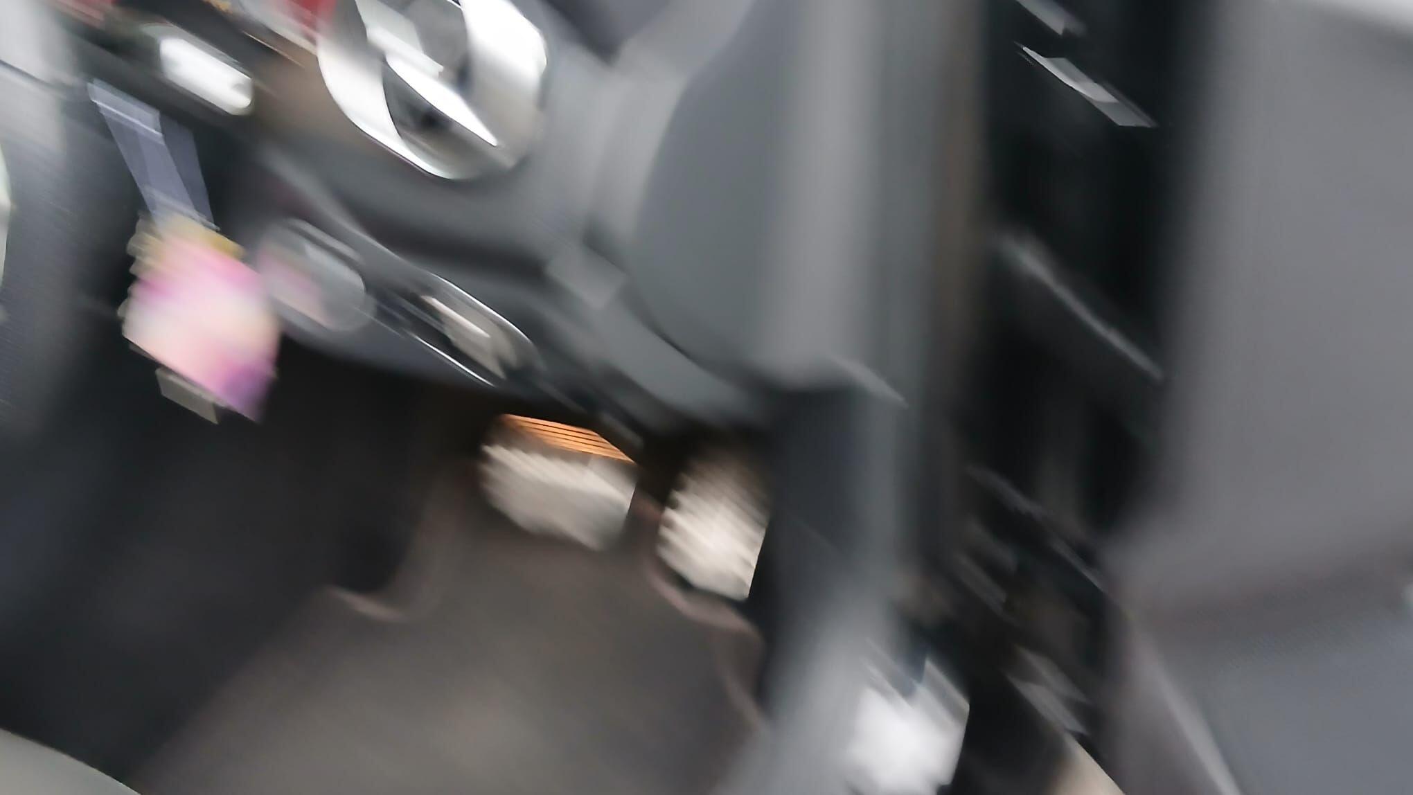 Mercedes-Benz Gla view 35