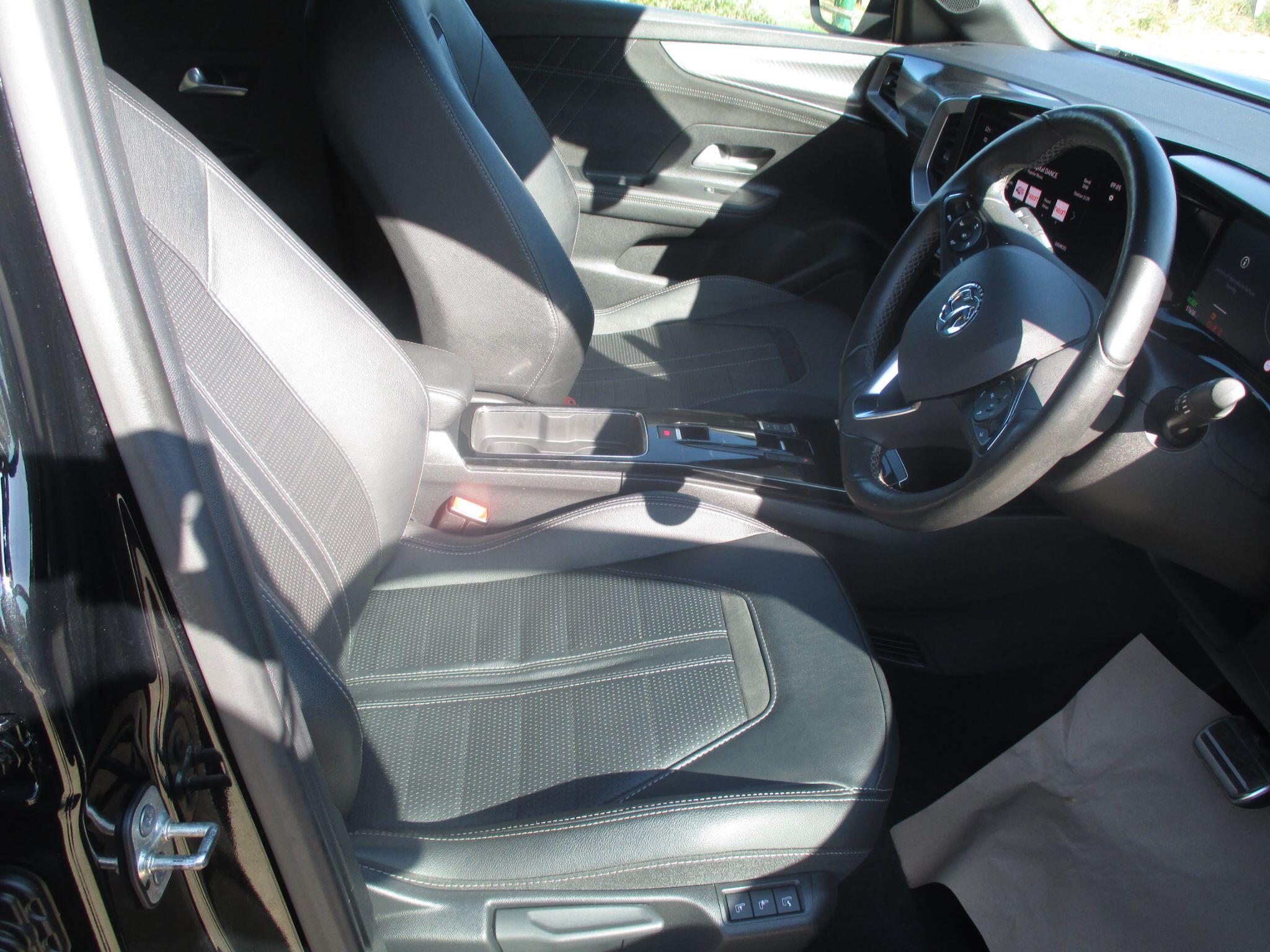Vauxhall Mokka Electric view 30