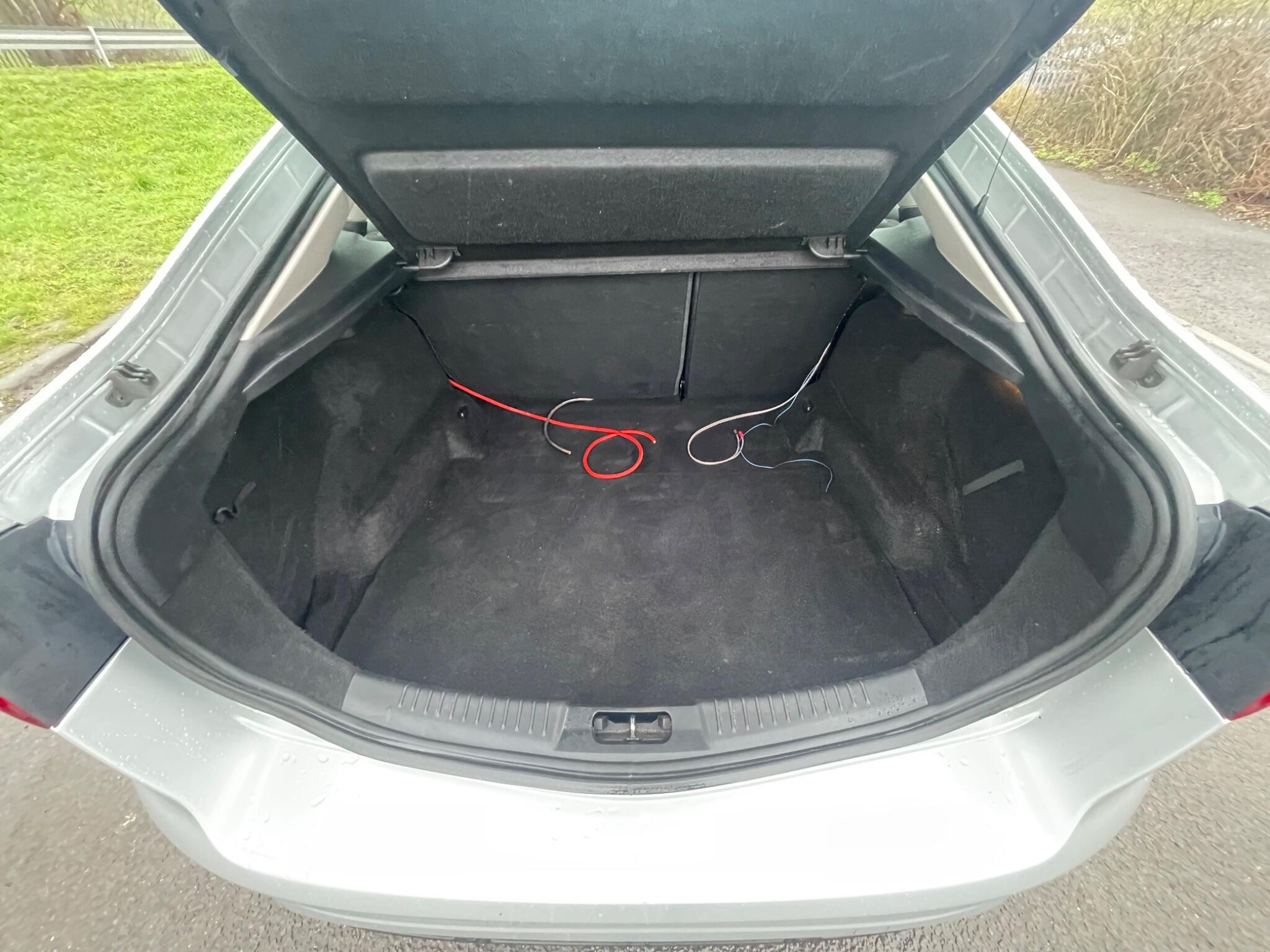 2011 Ford Mondeo image 31