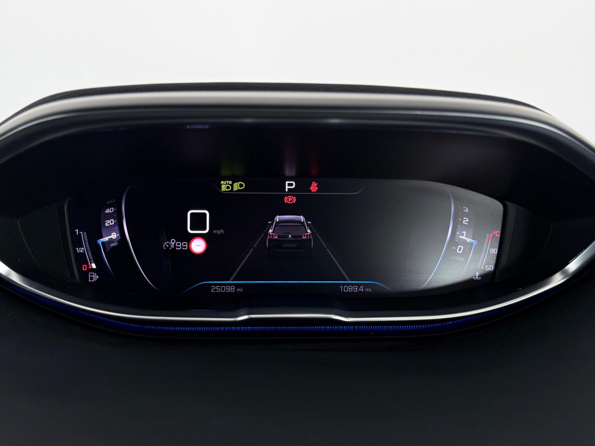 Peugeot 5008 view 16