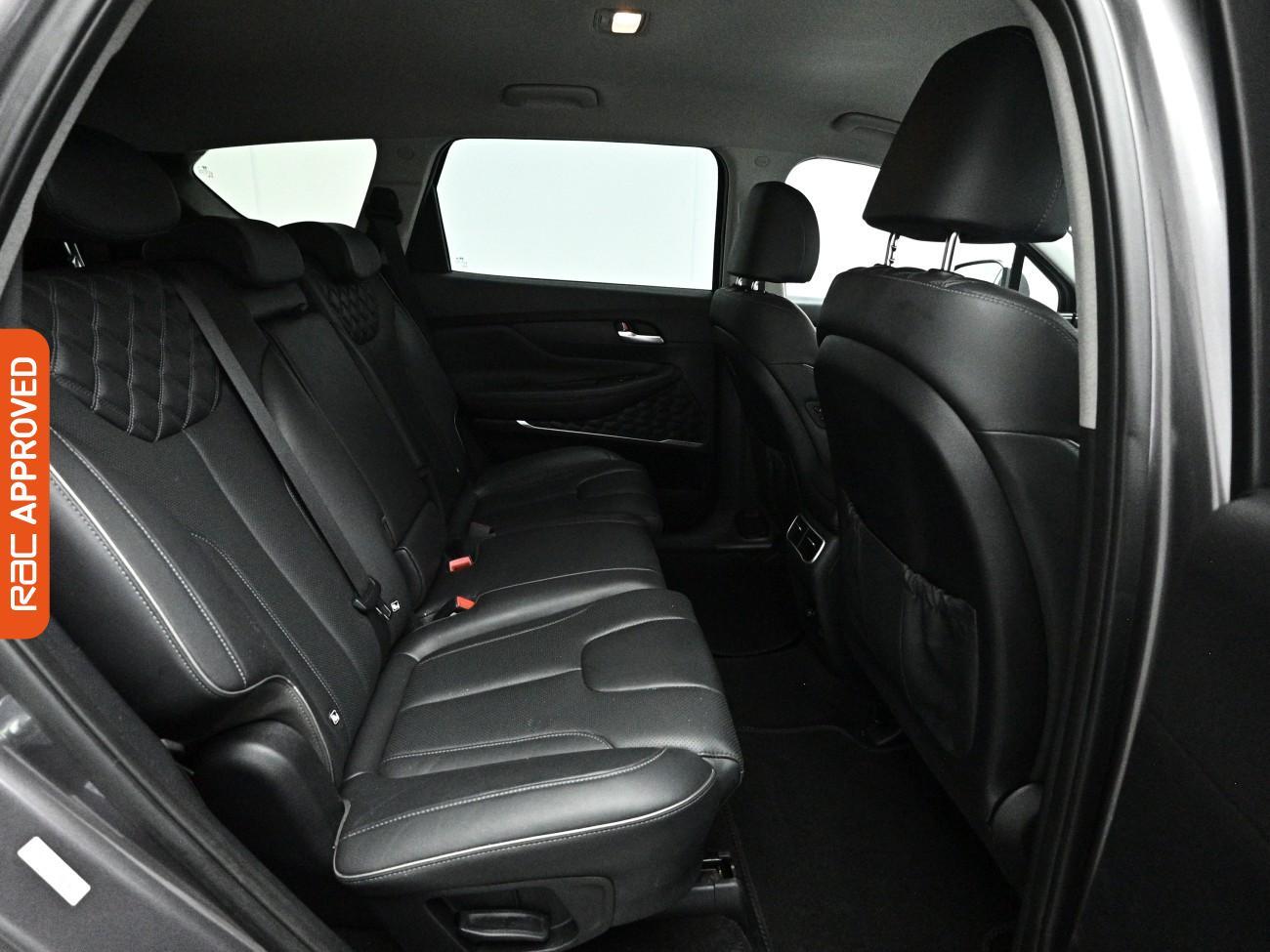 Hyundai Santa FE view 14