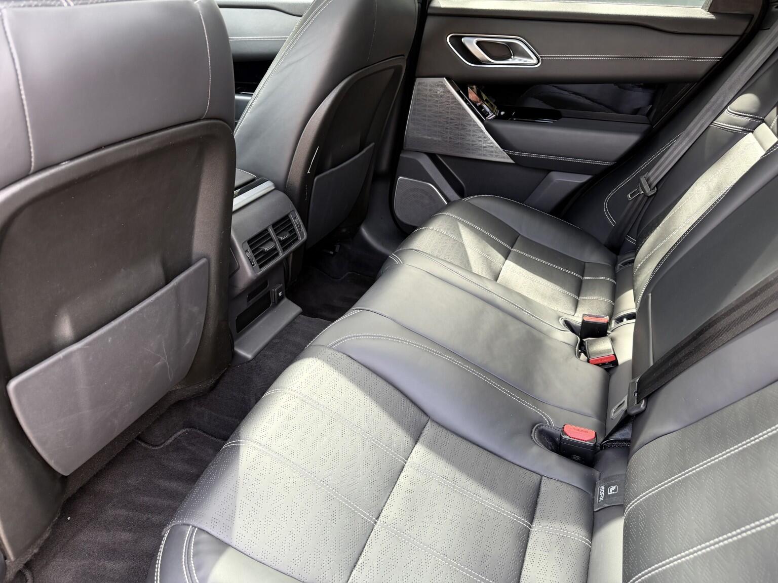 Land Rover Range Rover Velar view 33