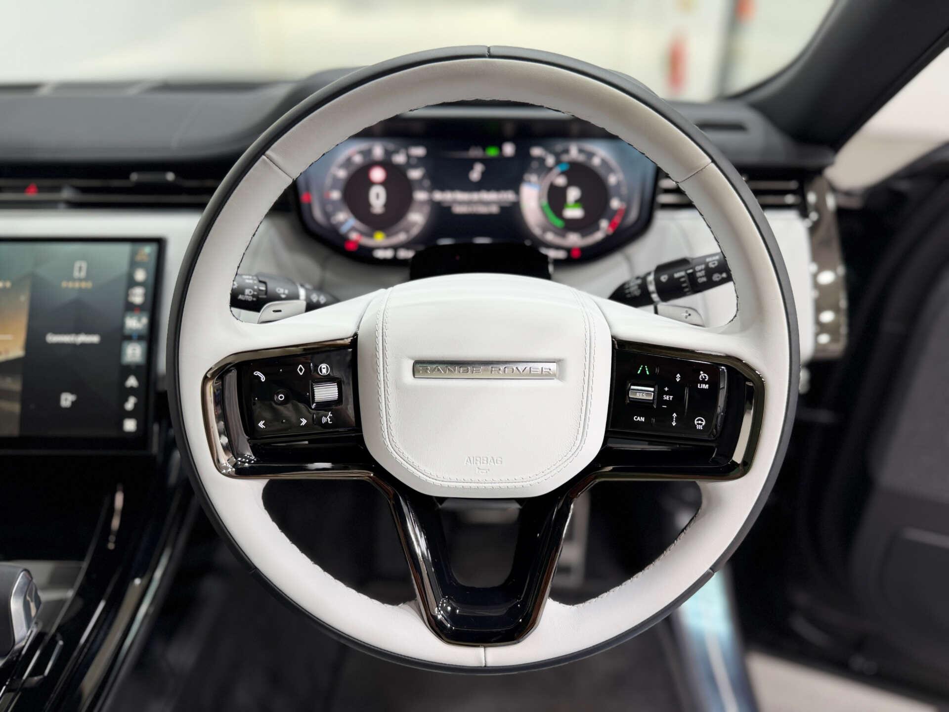Land Rover Range Rover Sport view 22